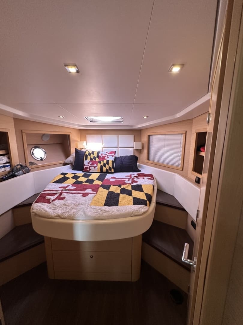 2011 Beneteau Monte Carlo 47 photo 32