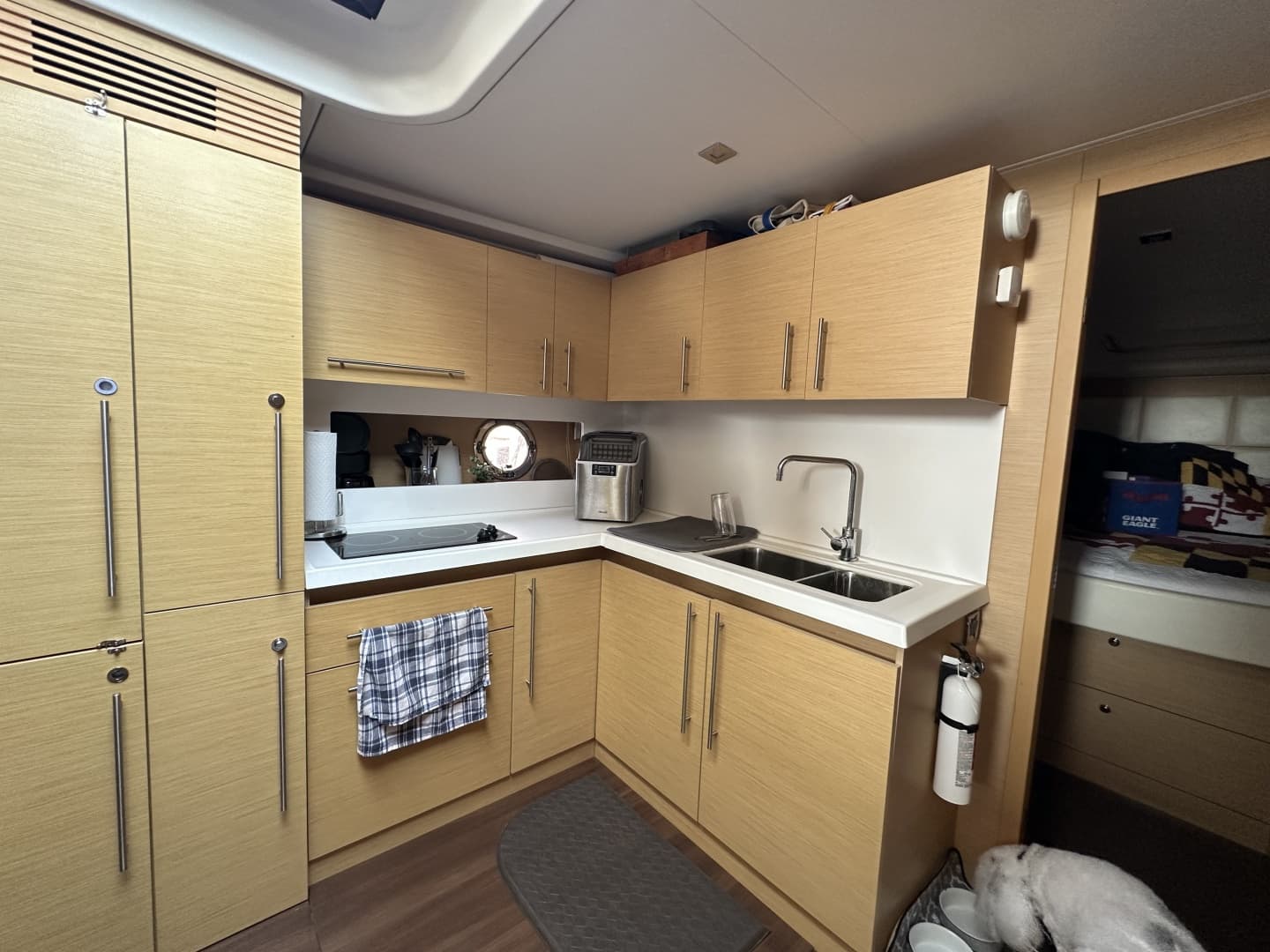 2011 Beneteau Monte Carlo 47 photo 26
