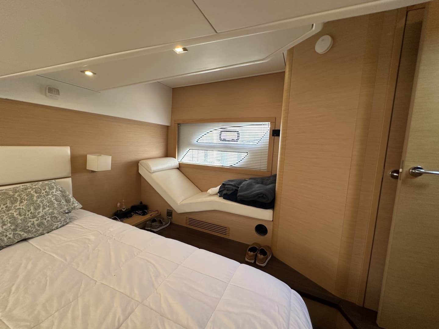 2011 Beneteau Monte Carlo 47 photo 40