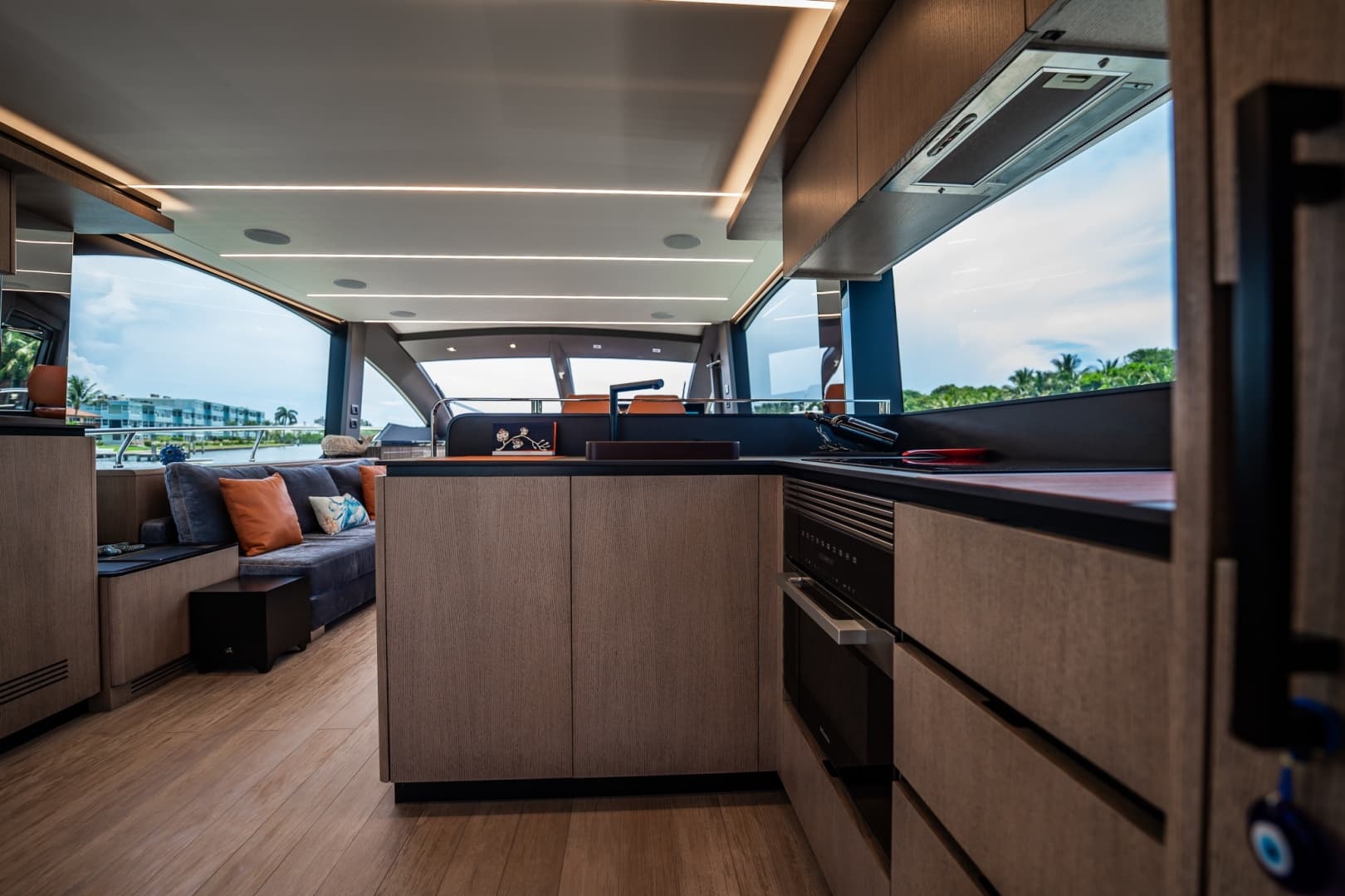 2024 Astondoa 66 Flybridge photo 40