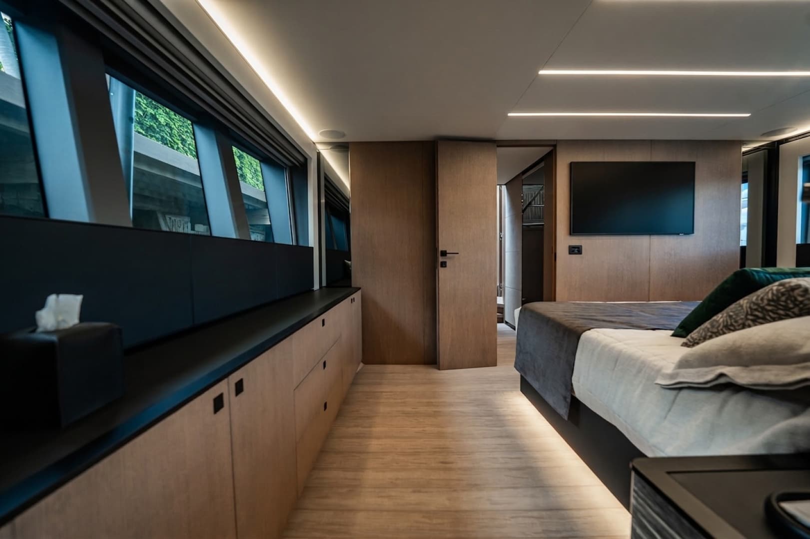 2024 Astondoa 66 Flybridge photo 71
