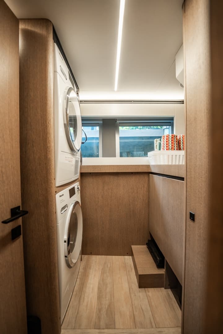 2024 Astondoa 66 Flybridge photo 87