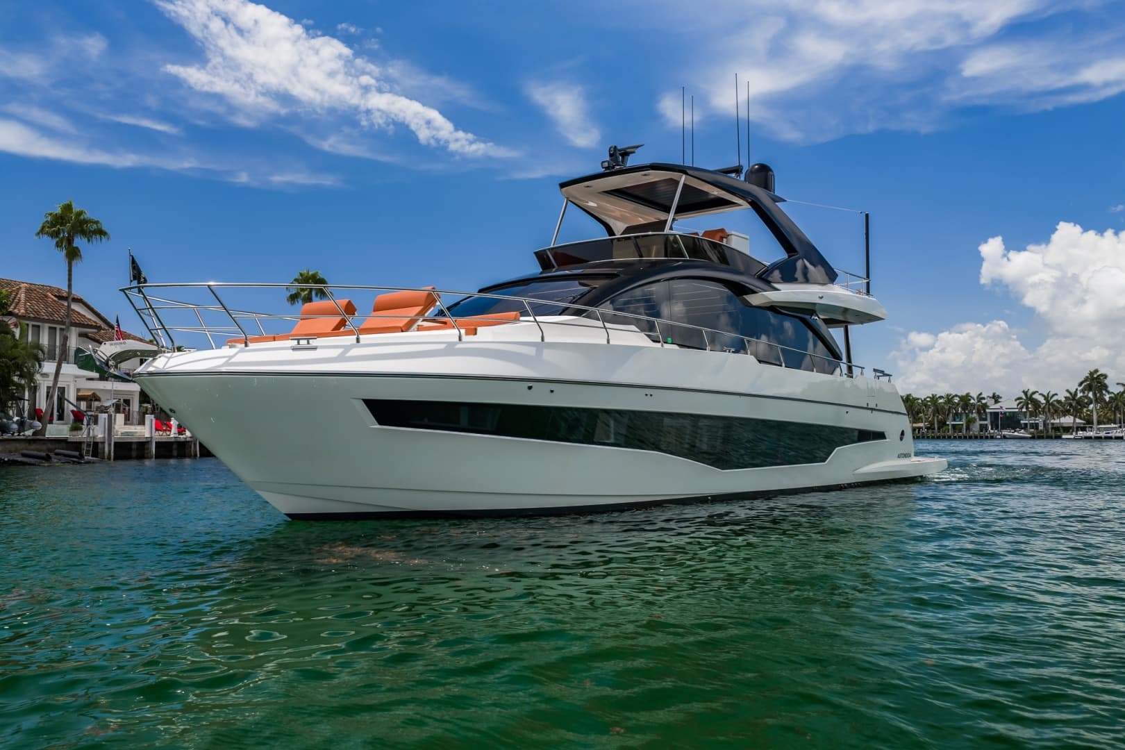 2024 Astondoa 66 Flybridge photo 3