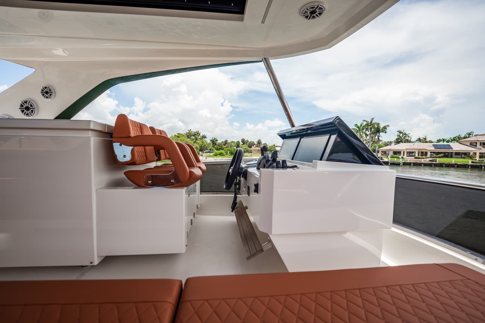 2024 Astondoa 66 Flybridge photo 20