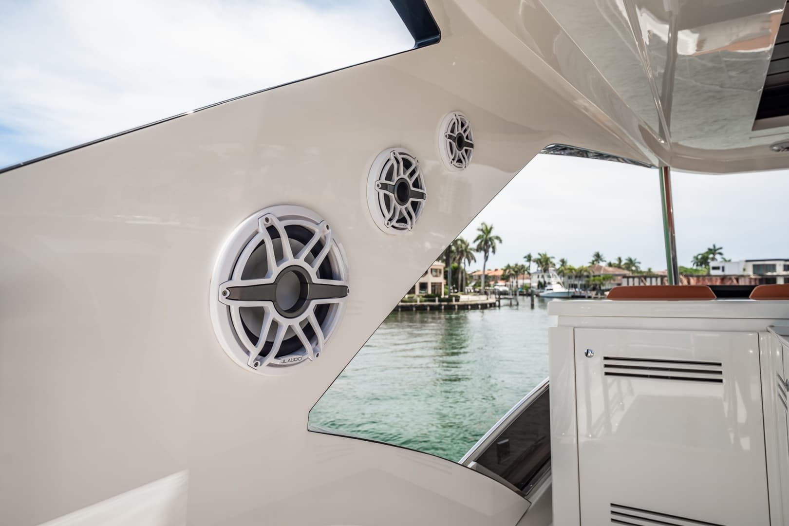 2024 Astondoa 66 Flybridge photo 28