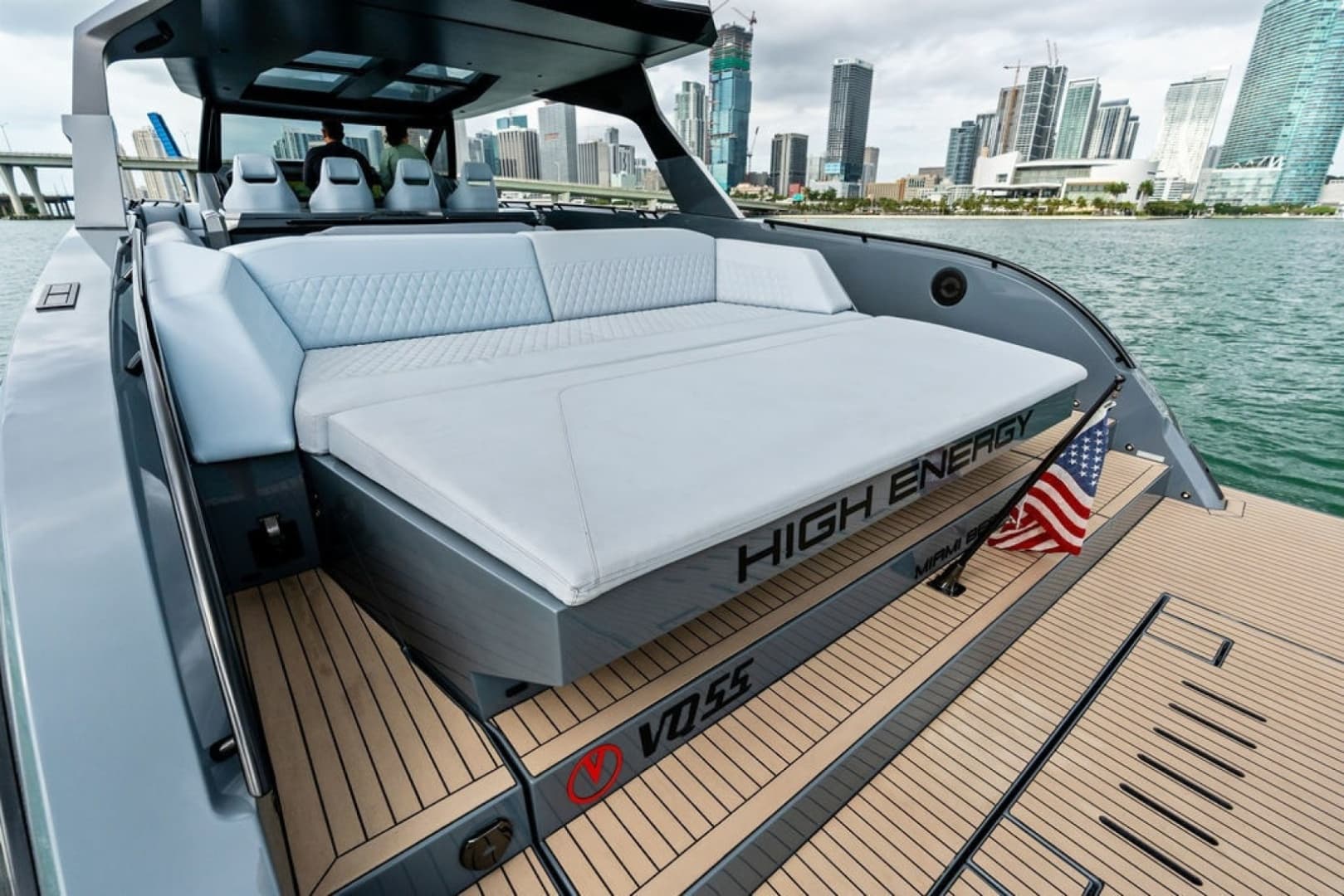 2024 Vanquish Yachts VQ55 photo 9