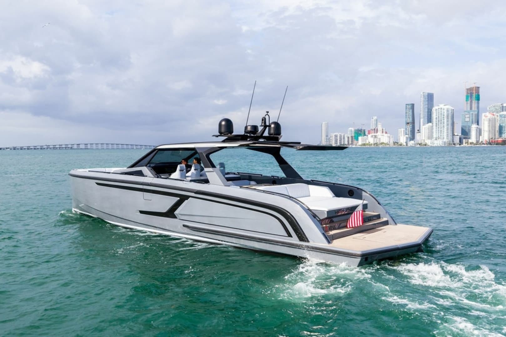 2024 Vanquish Yachts VQ55 photo 4