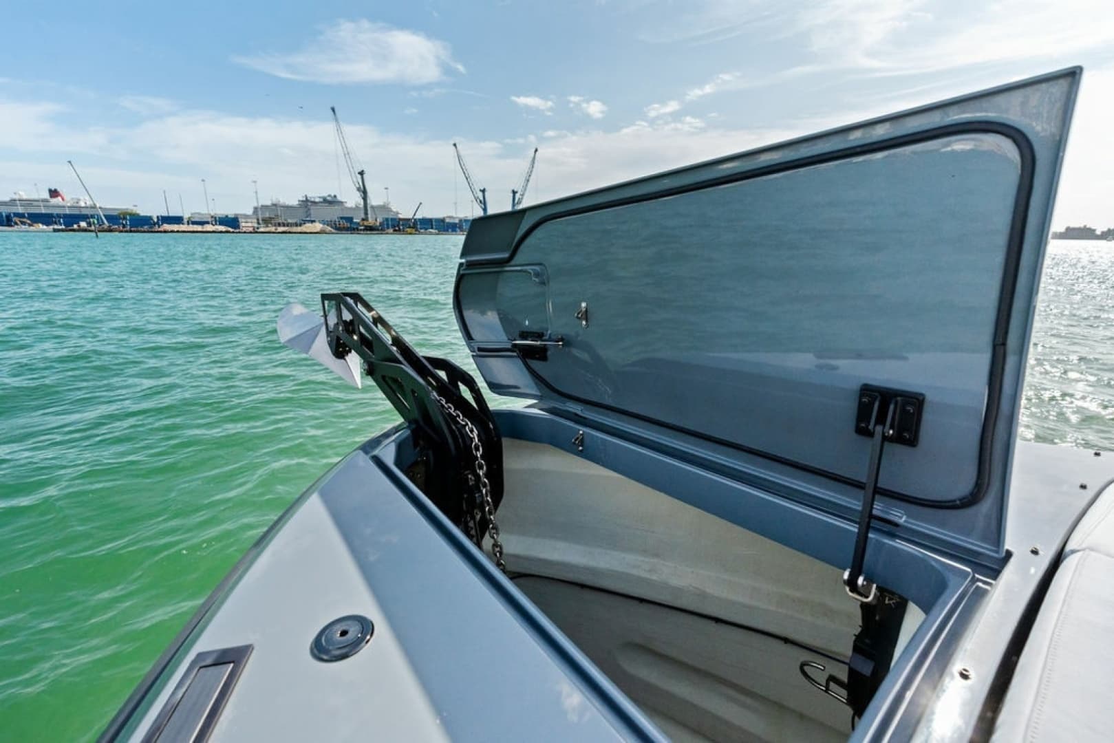 2024 Vanquish Yachts VQ55 photo 35