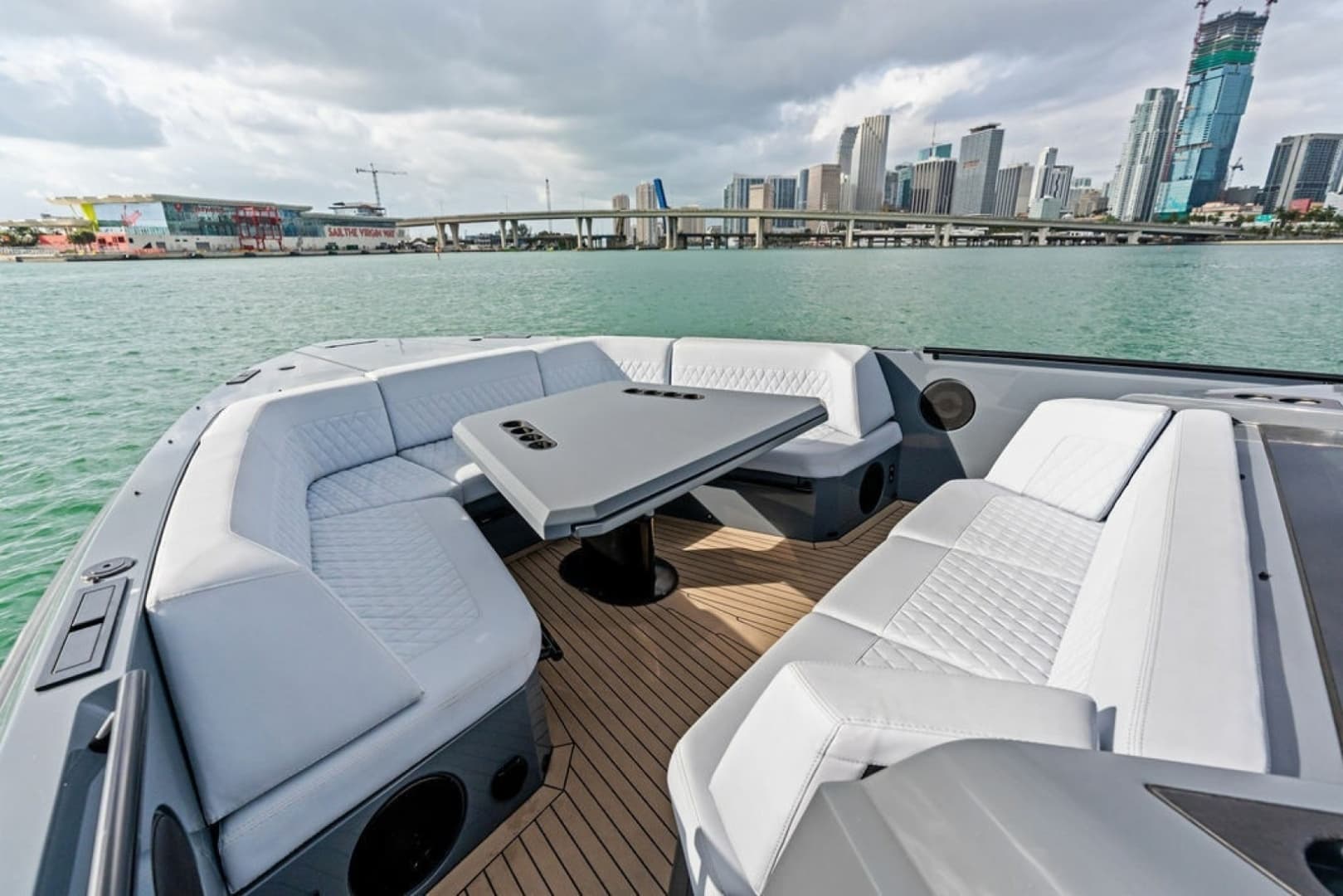 2024 Vanquish Yachts VQ55 photo 24