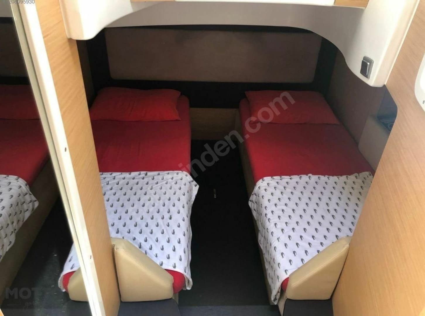 2008 Beneteau Monte Carlo 37 photo 10