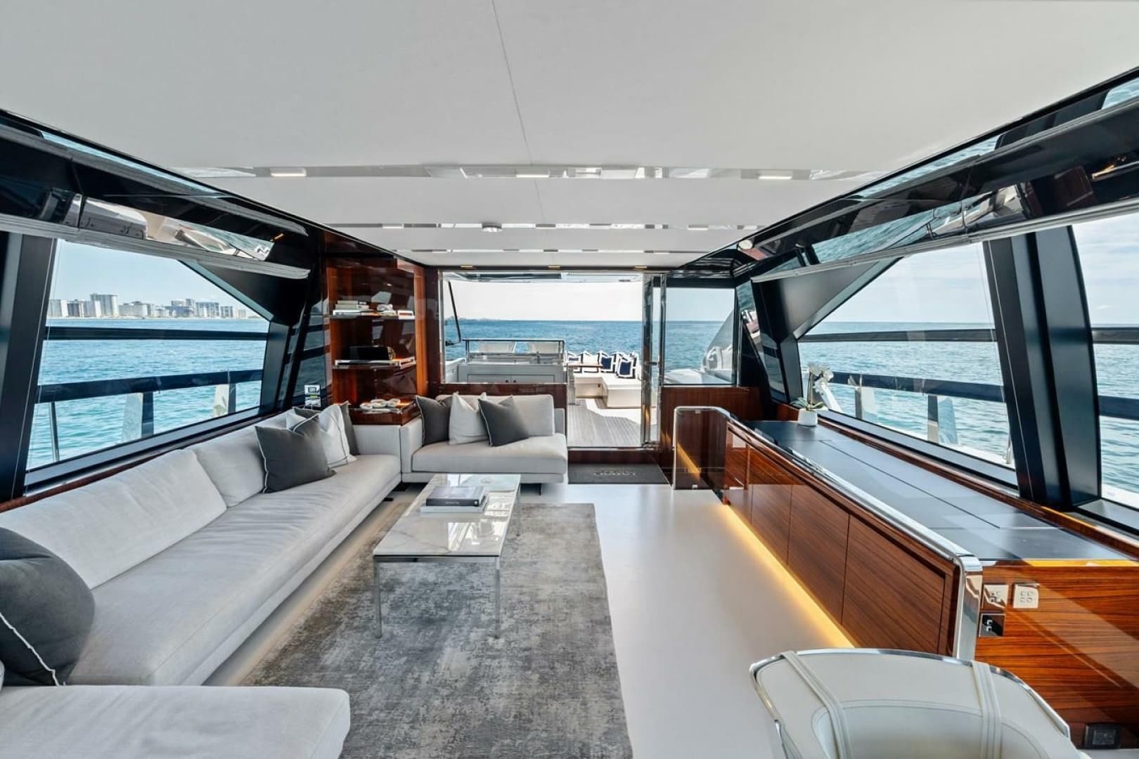 2022 Riva Folgore photo 38