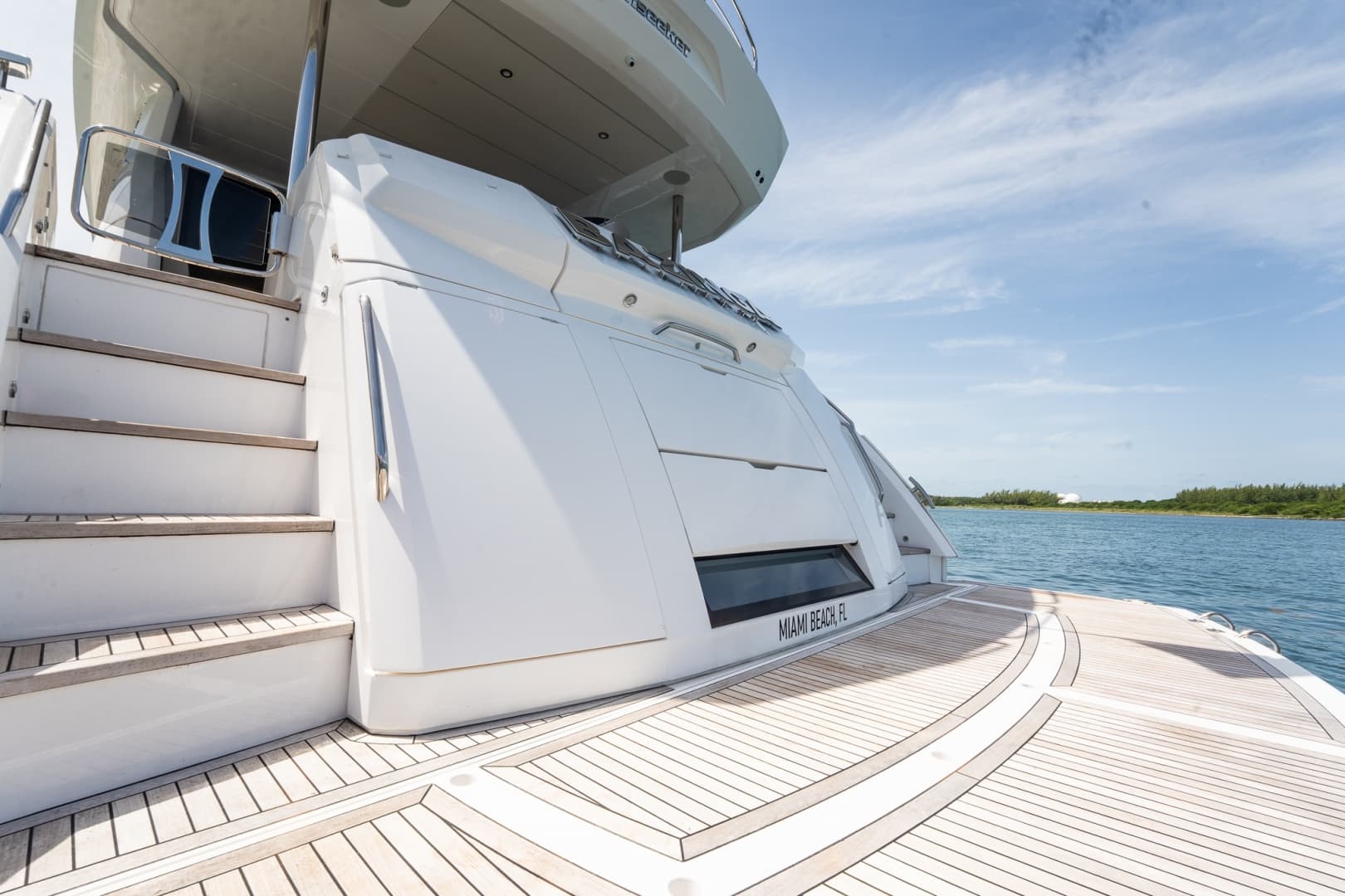 2025 Sunseeker 76 Yacht photo 24
