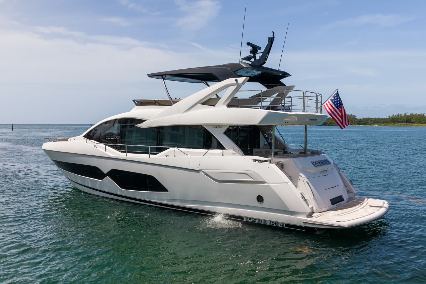 2025 Sunseeker 76 Yacht photo 12