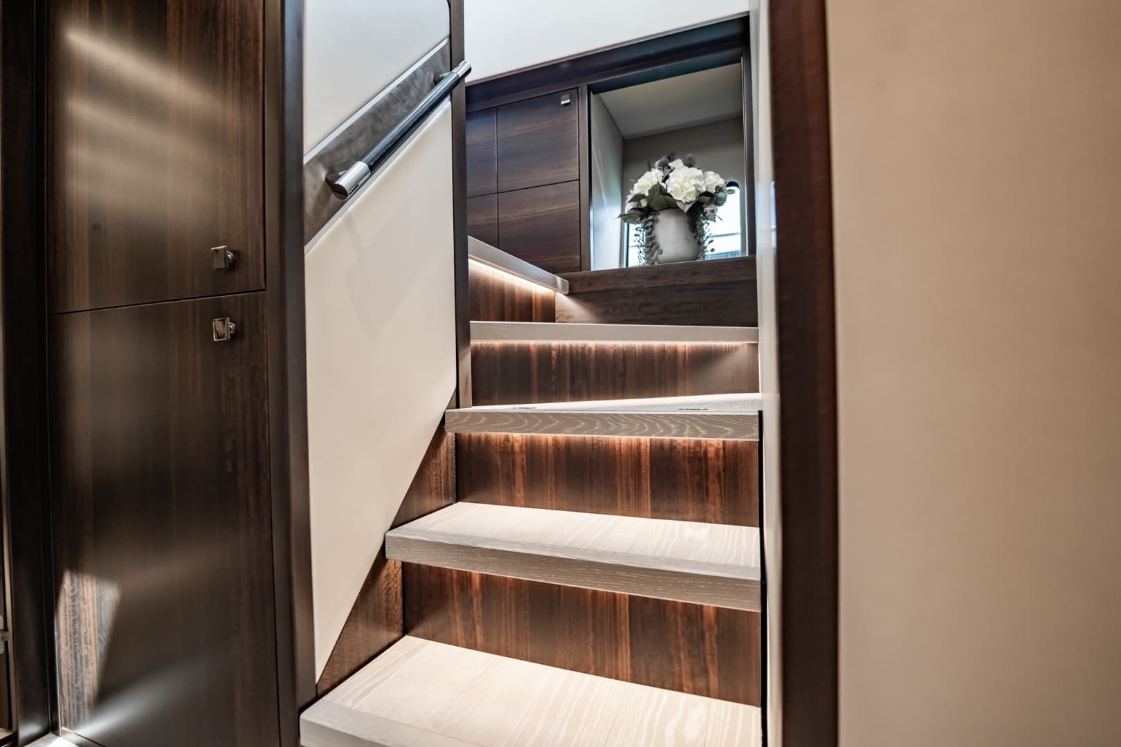 2025 Sunseeker 76 Yacht photo 62