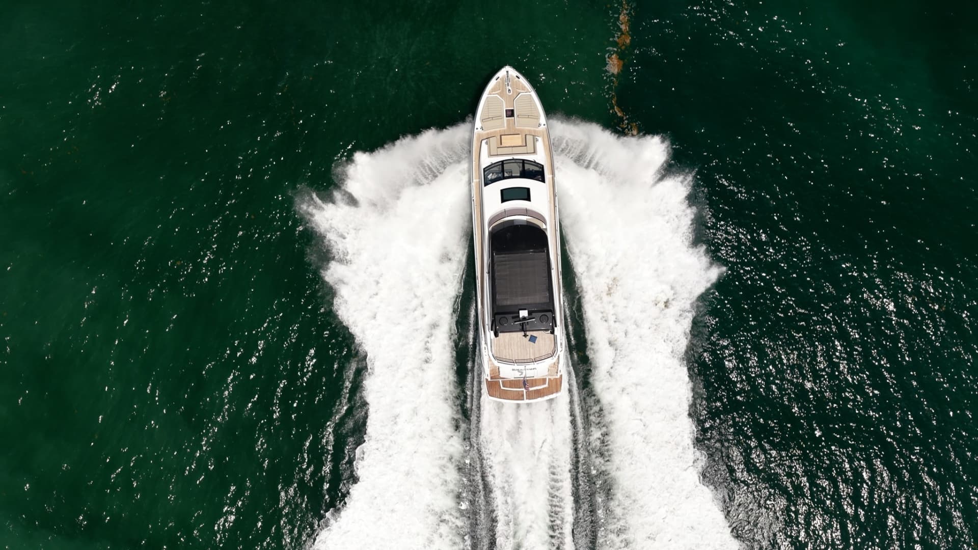 2025 Sunseeker 76 Yacht photo 7