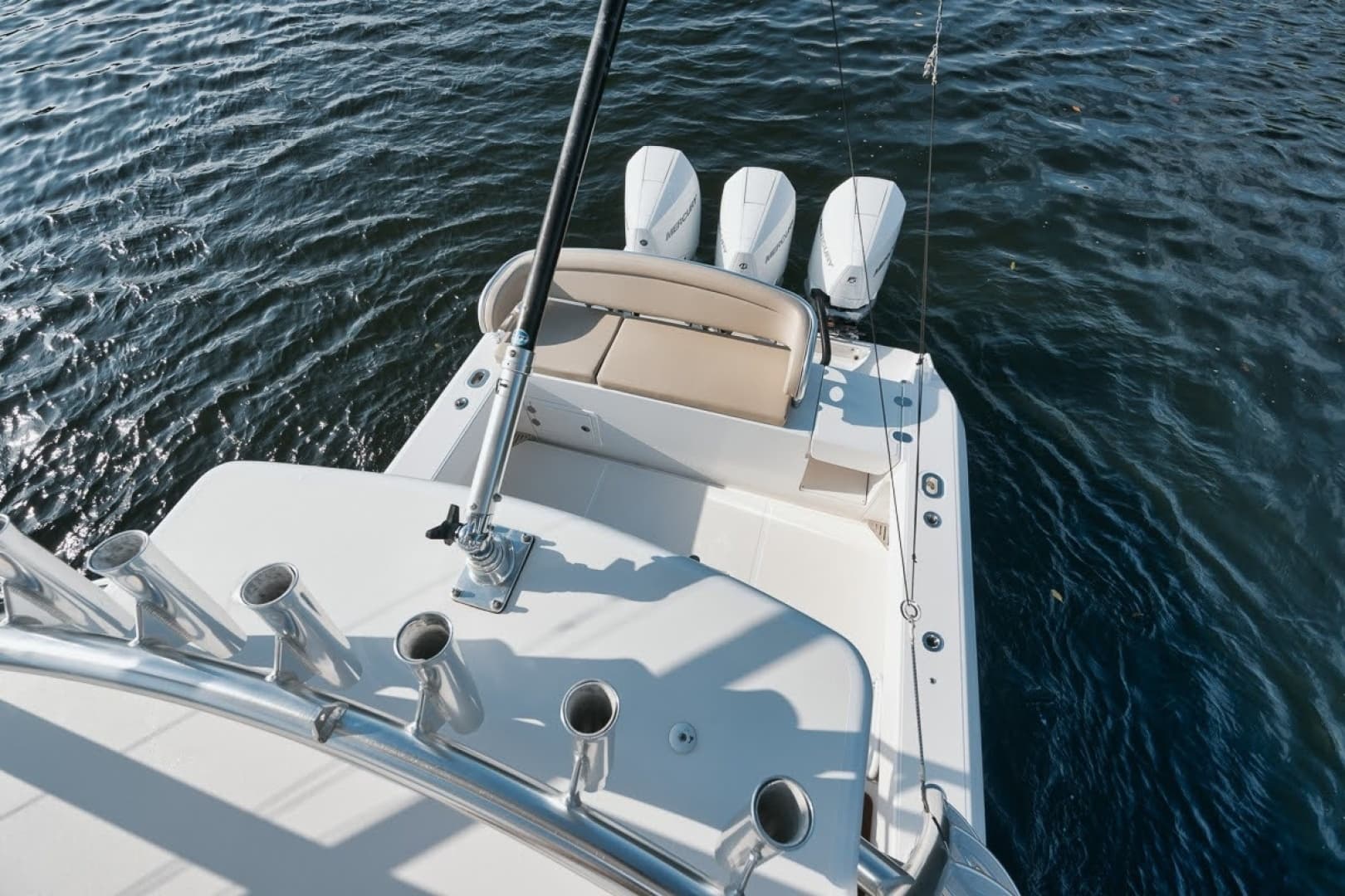 2017 Bahama 37 photo 25
