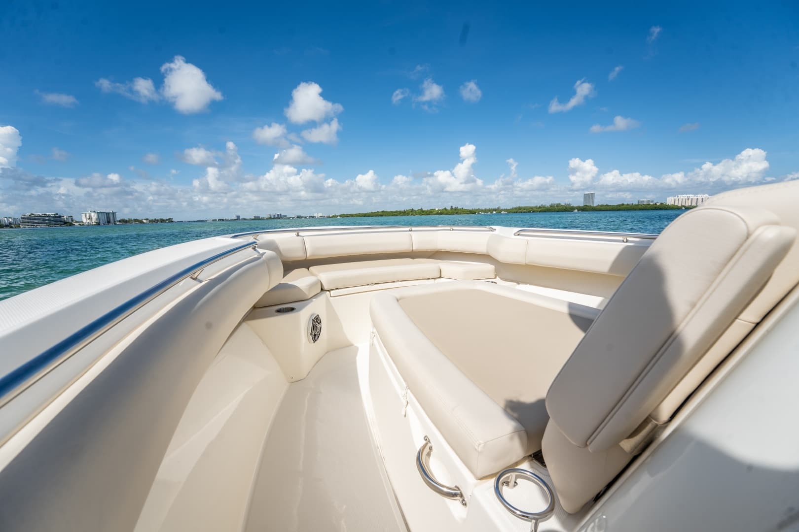 2024 Boston Whaler 280 Outrage photo 42
