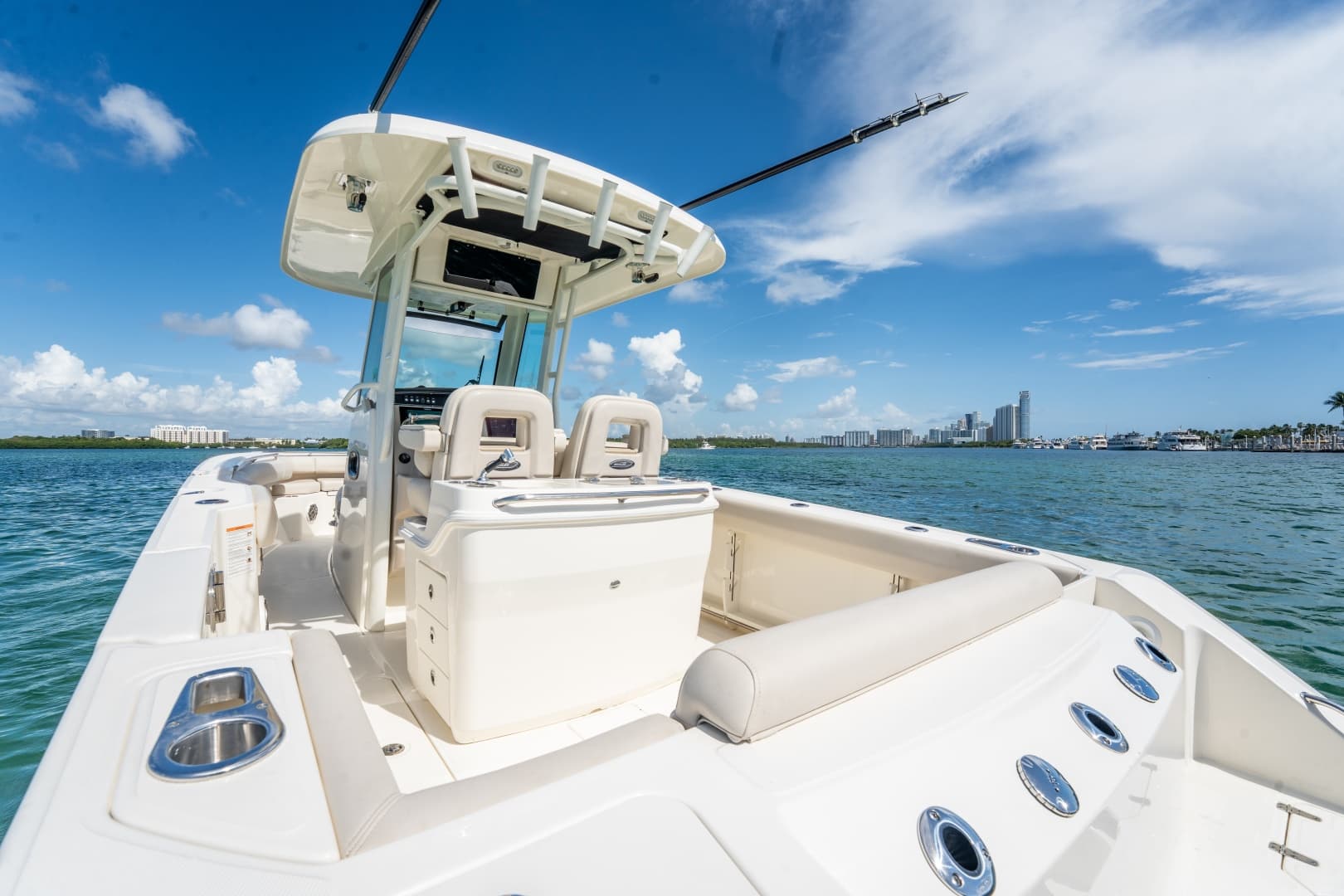 2024 Boston Whaler 280 Outrage photo 36