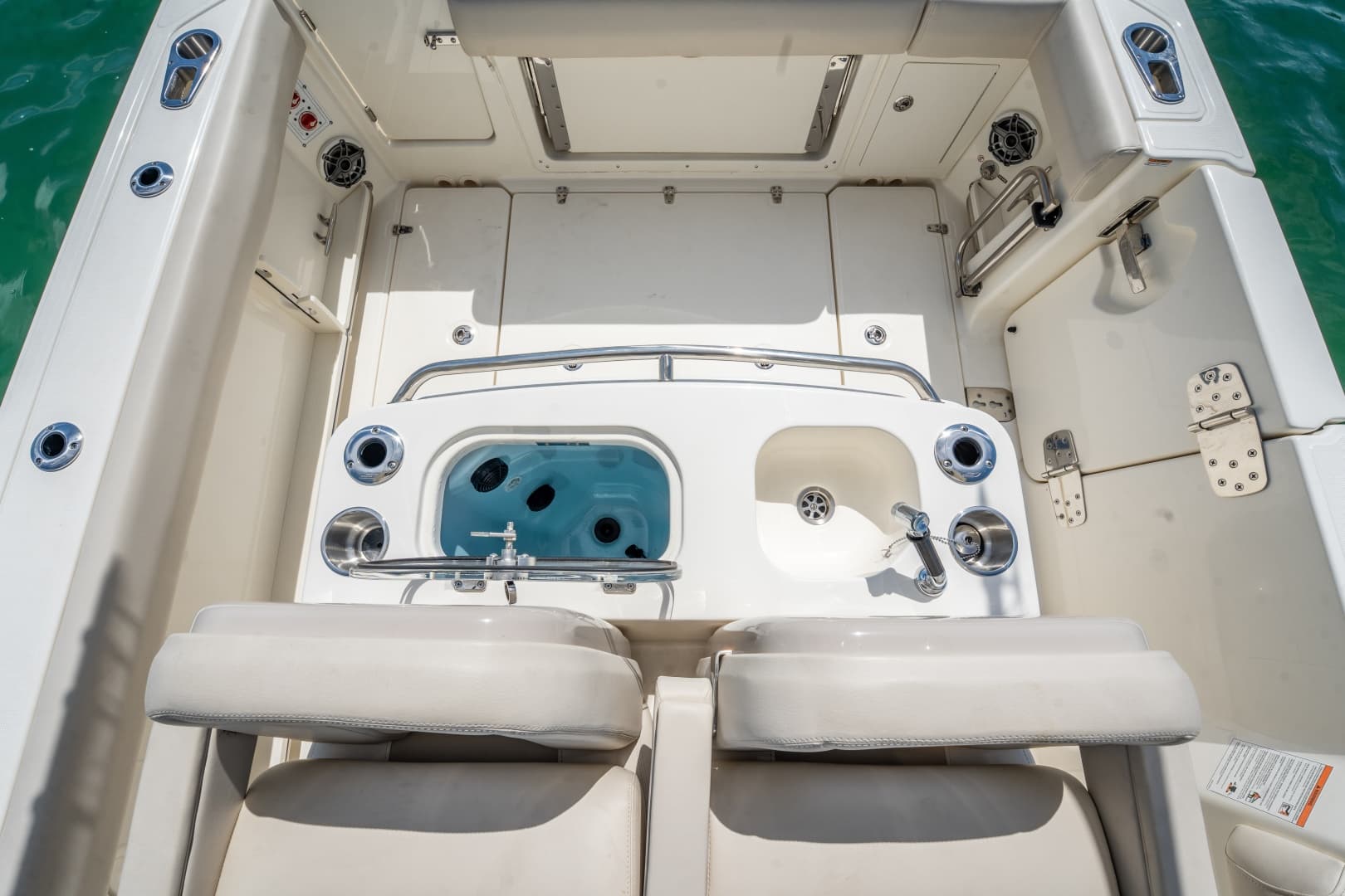 2024 Boston Whaler 280 Outrage photo 31