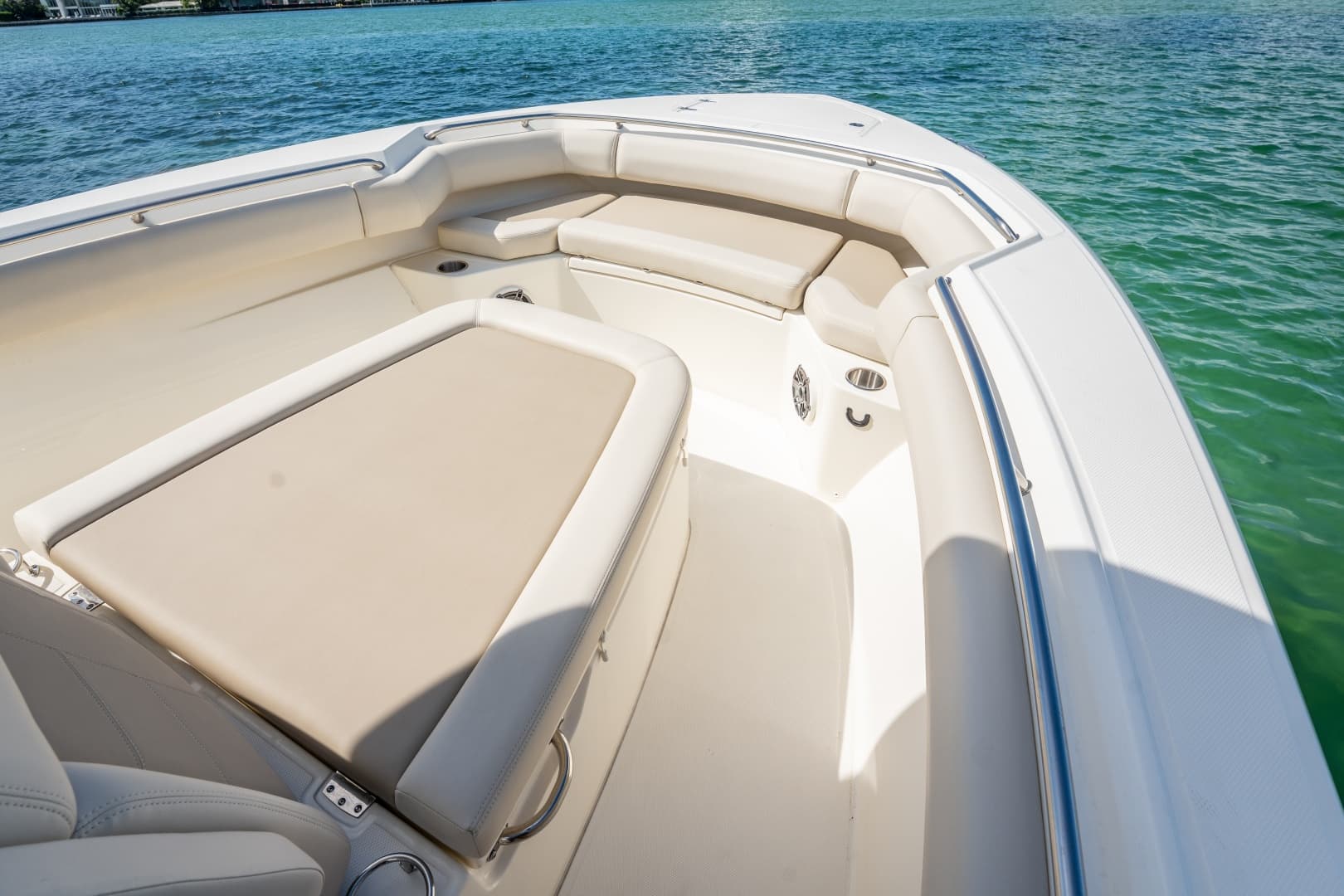 2024 Boston Whaler 280 Outrage photo 39