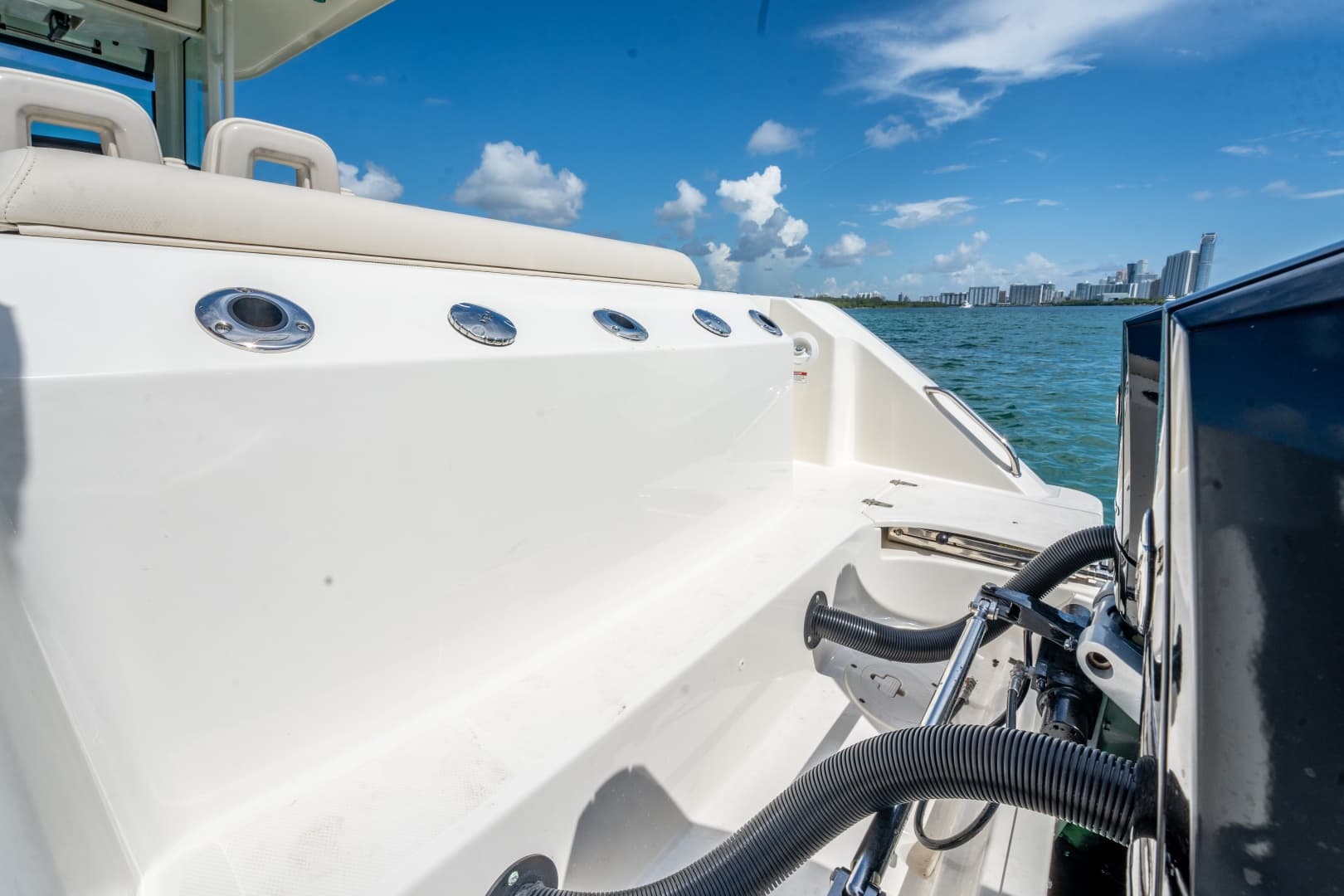 2024 Boston Whaler 280 Outrage photo 32
