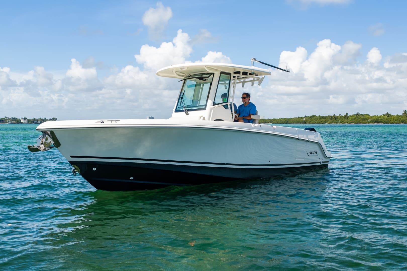 2024 Boston Whaler 280 Outrage photo 17