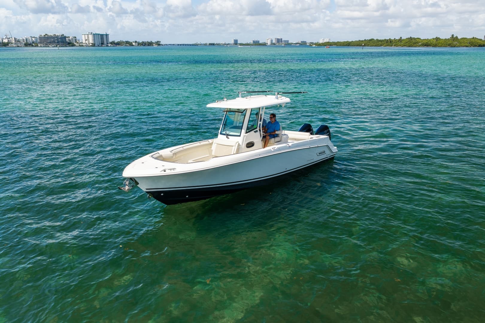 2024 Boston Whaler 280 Outrage photo 14