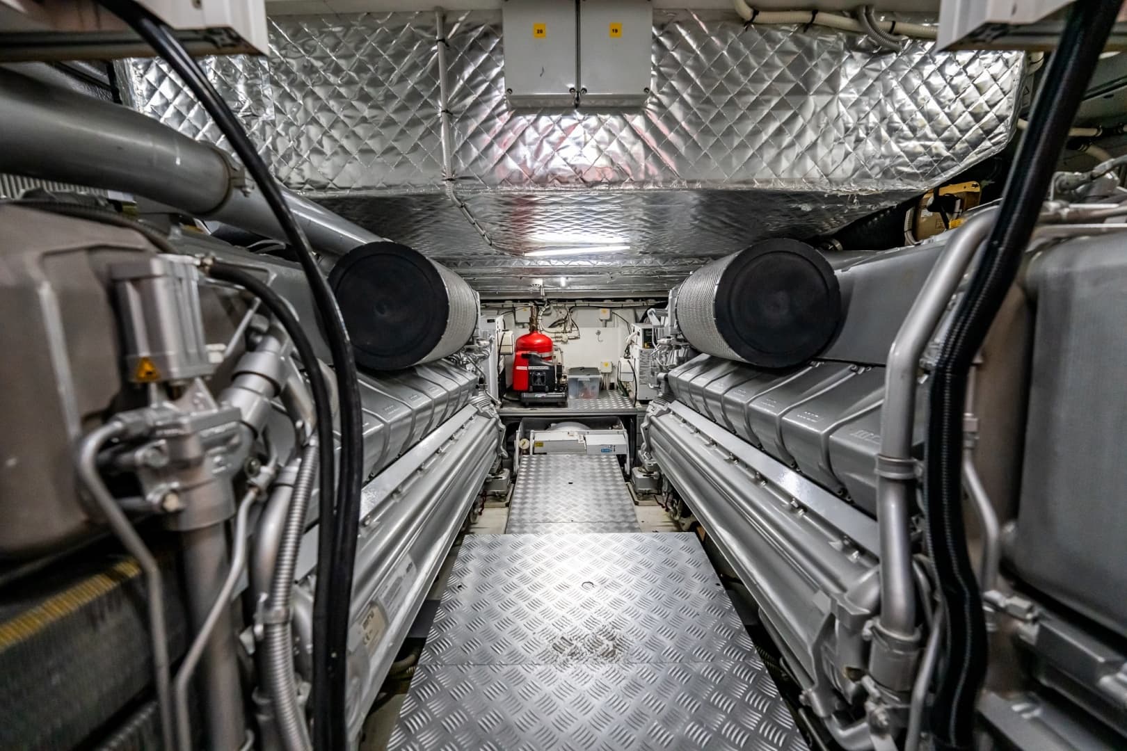 2019 Pershing 8X photo 77