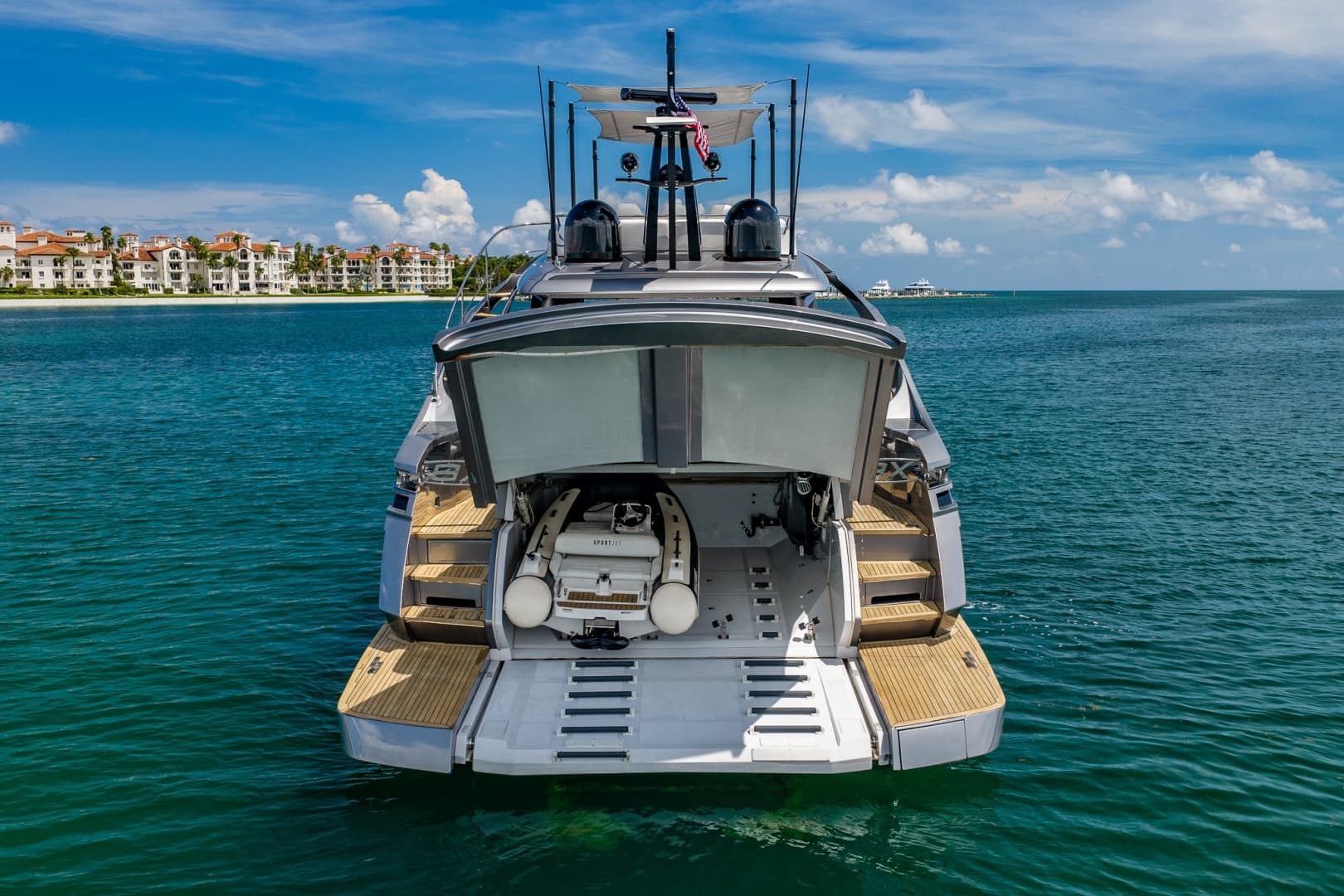 2019 Pershing 8X photo 16