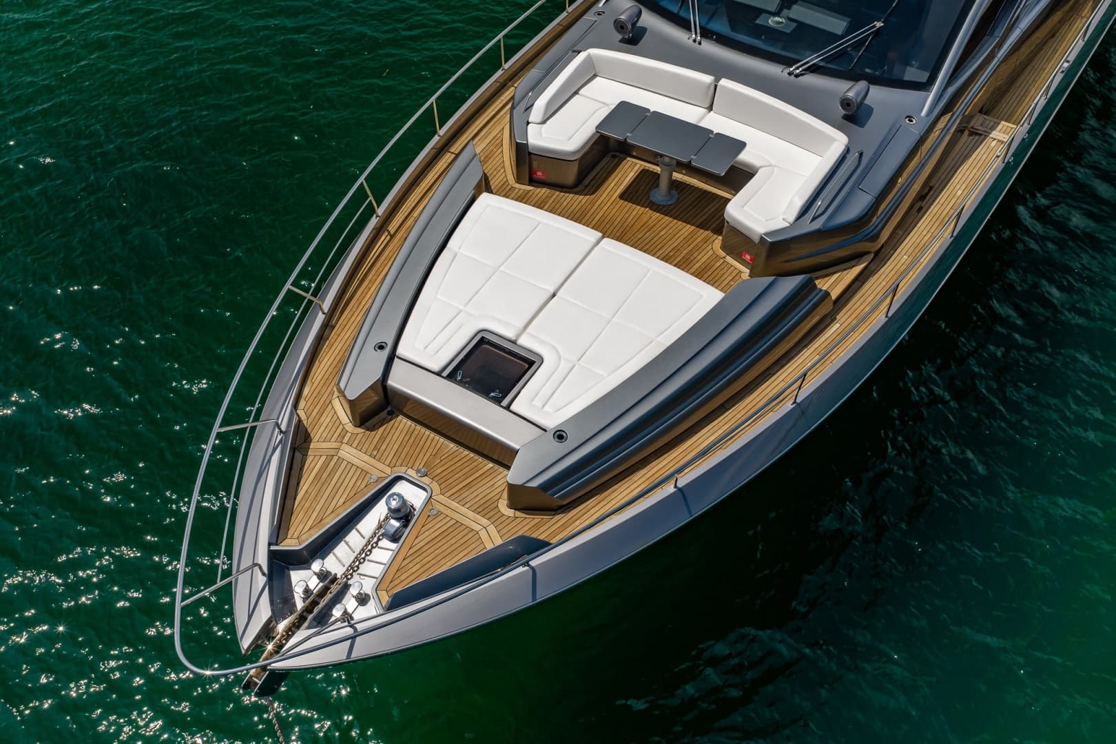 2019 Pershing 8X photo 19
