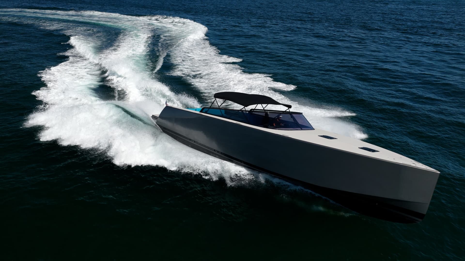 2015 VanDutch 55 photo 31