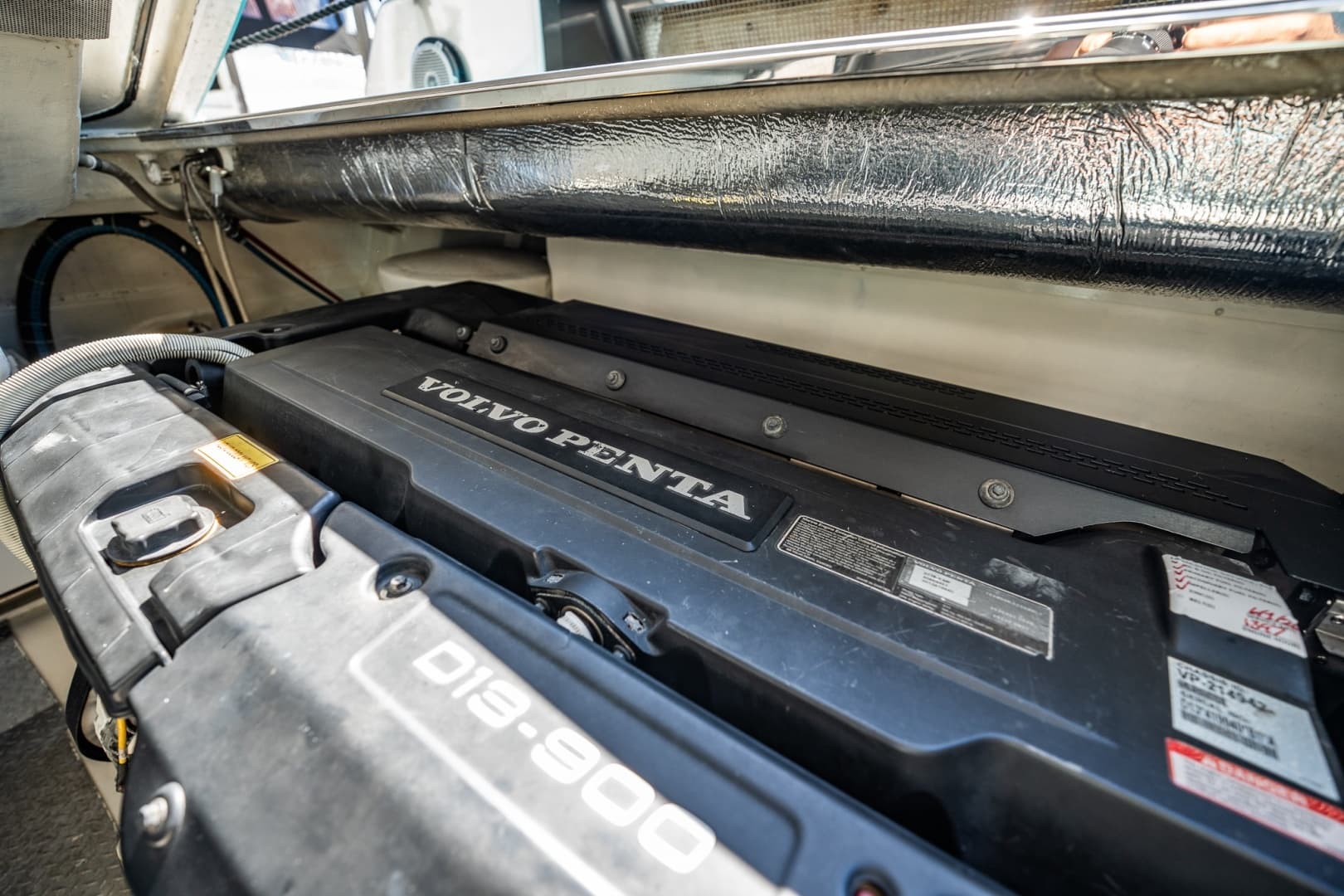 2015 VanDutch 55 photo 7
