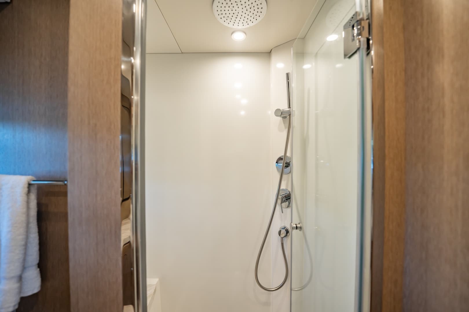 2023 Sirena 68 photo 86