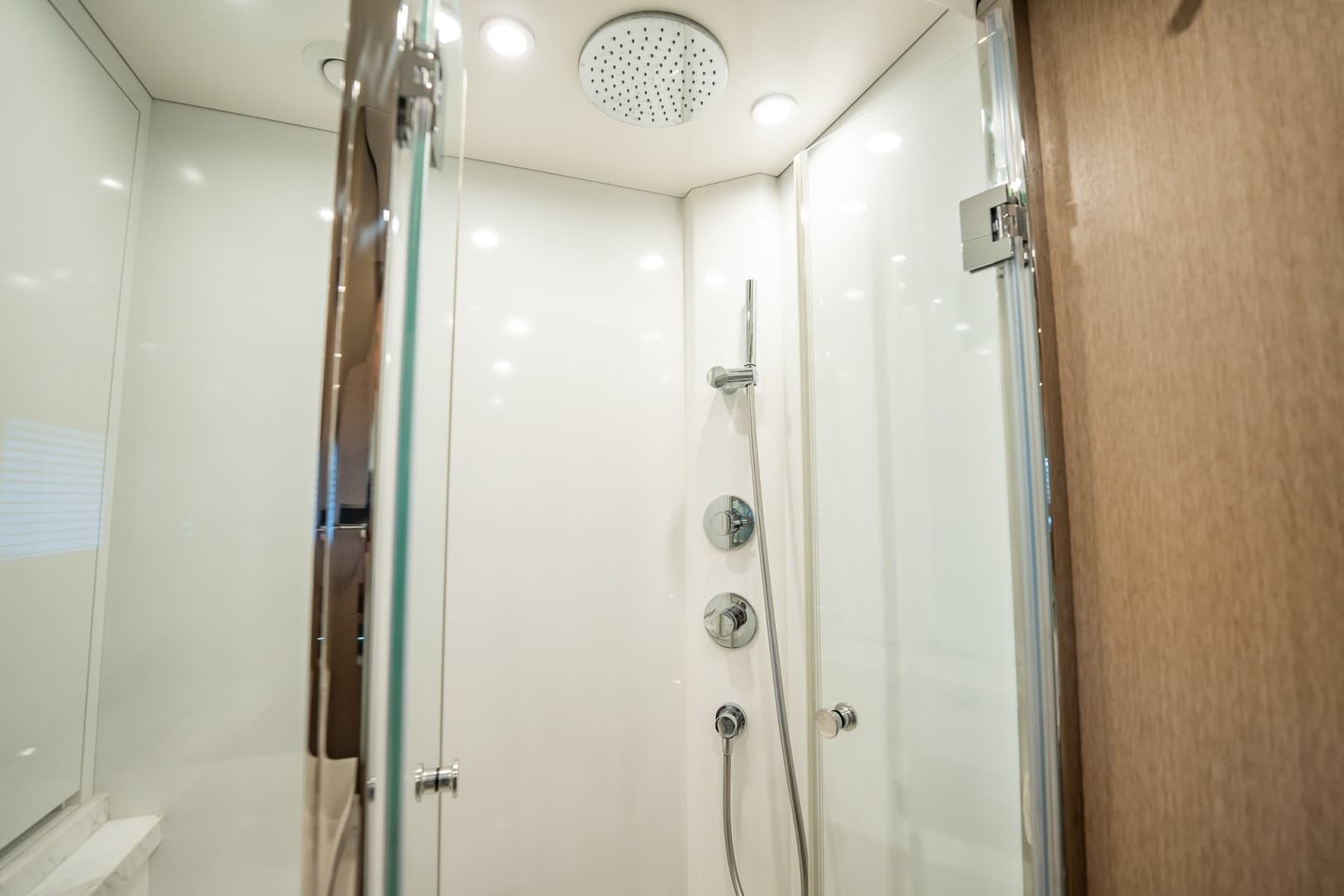 2023 Sirena 68 photo 89