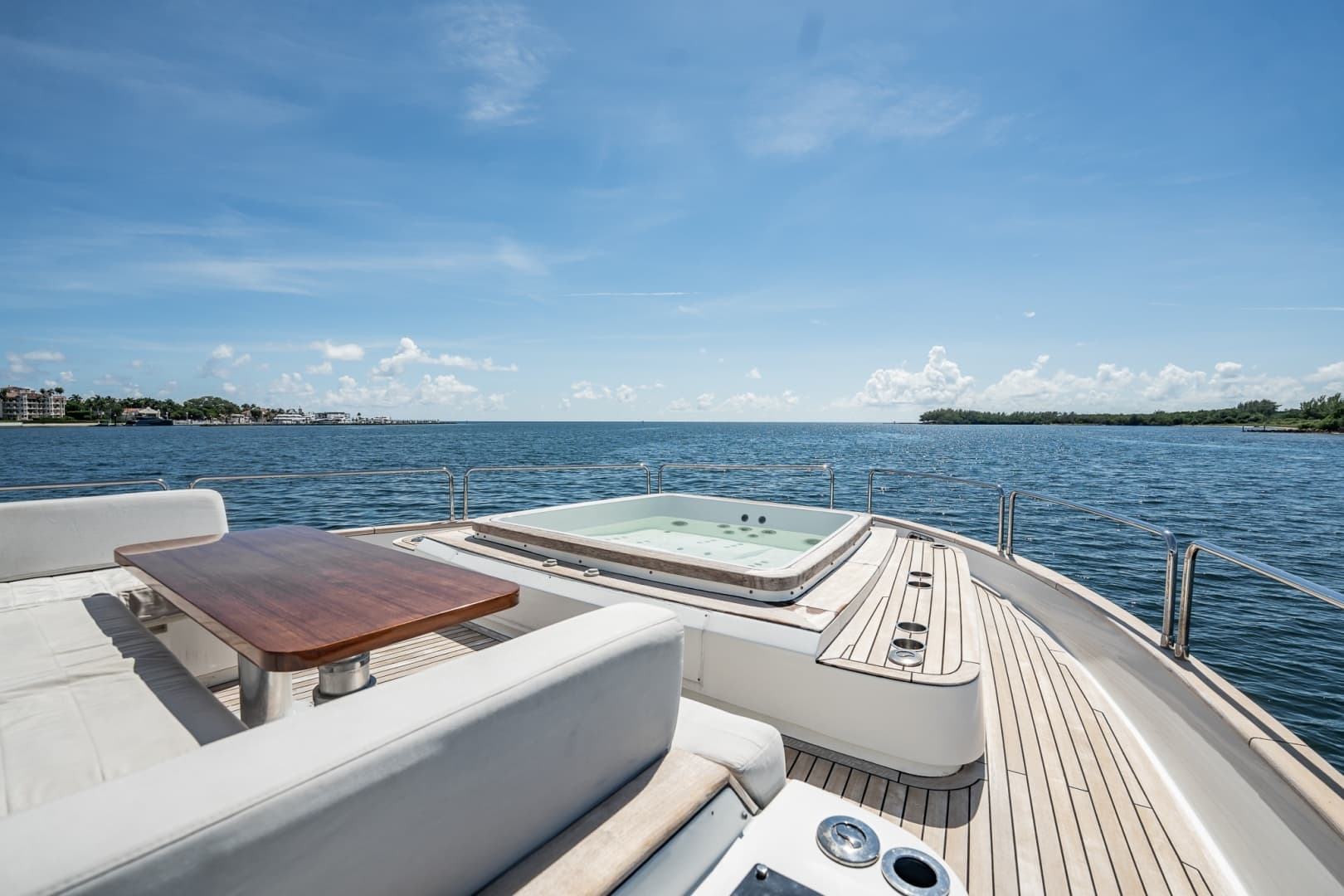 2023 Sirena 68 photo 18