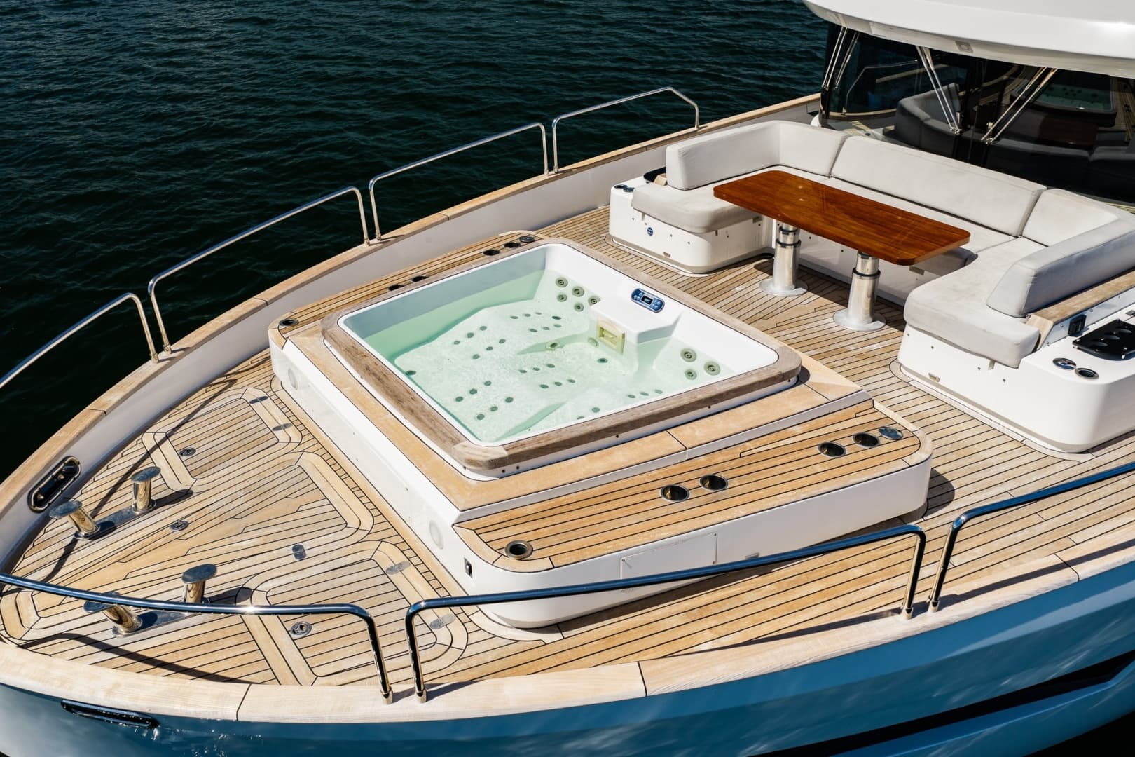 2023 Sirena 68 photo 15