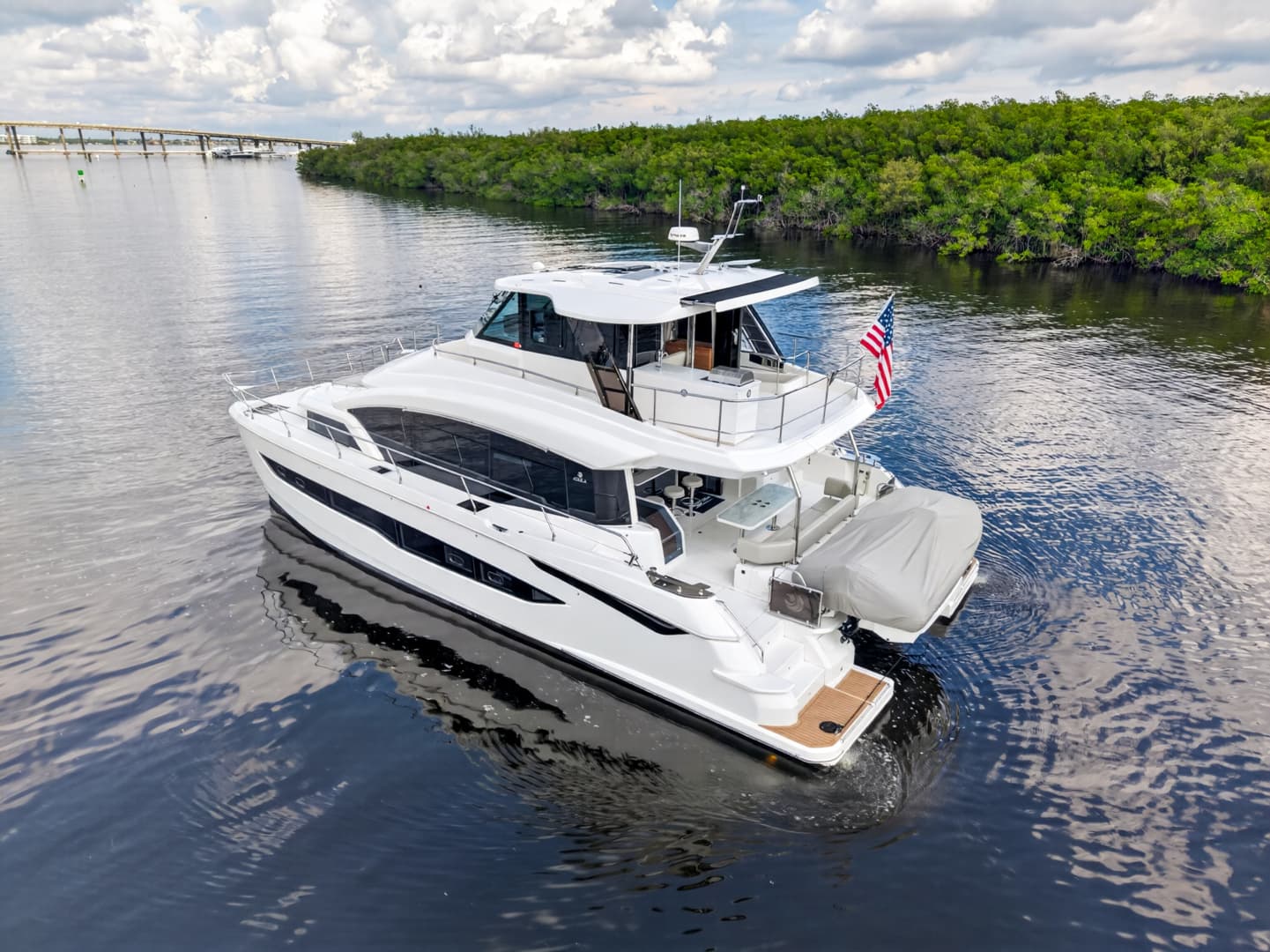 2025 Aquila 54 YACHT photo 11