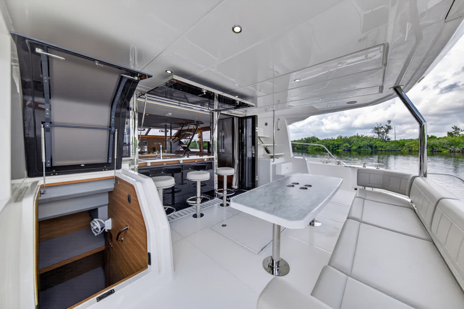 2025 Aquila 54 YACHT photo 71