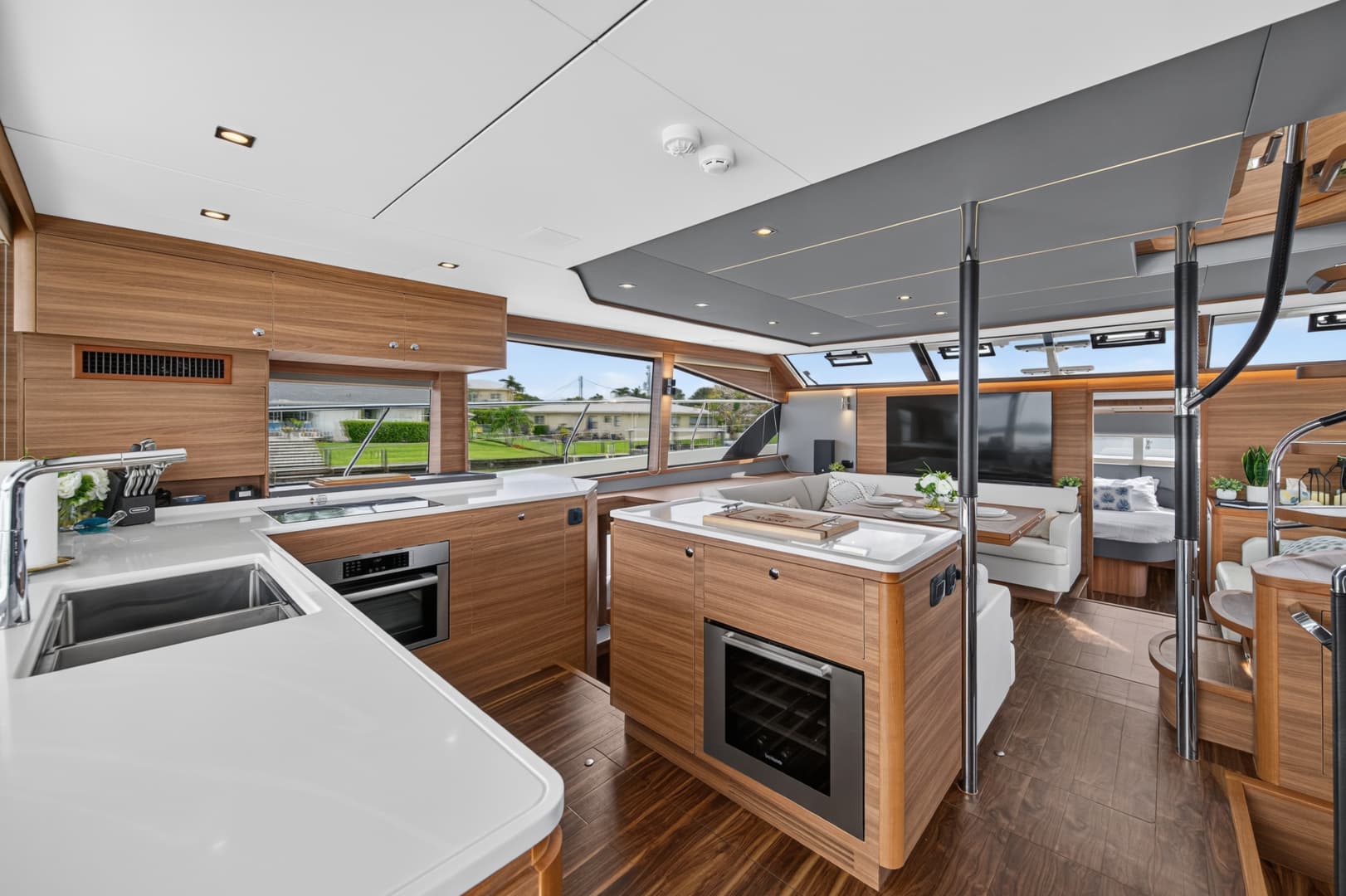 2025 Aquila 54 YACHT photo 99