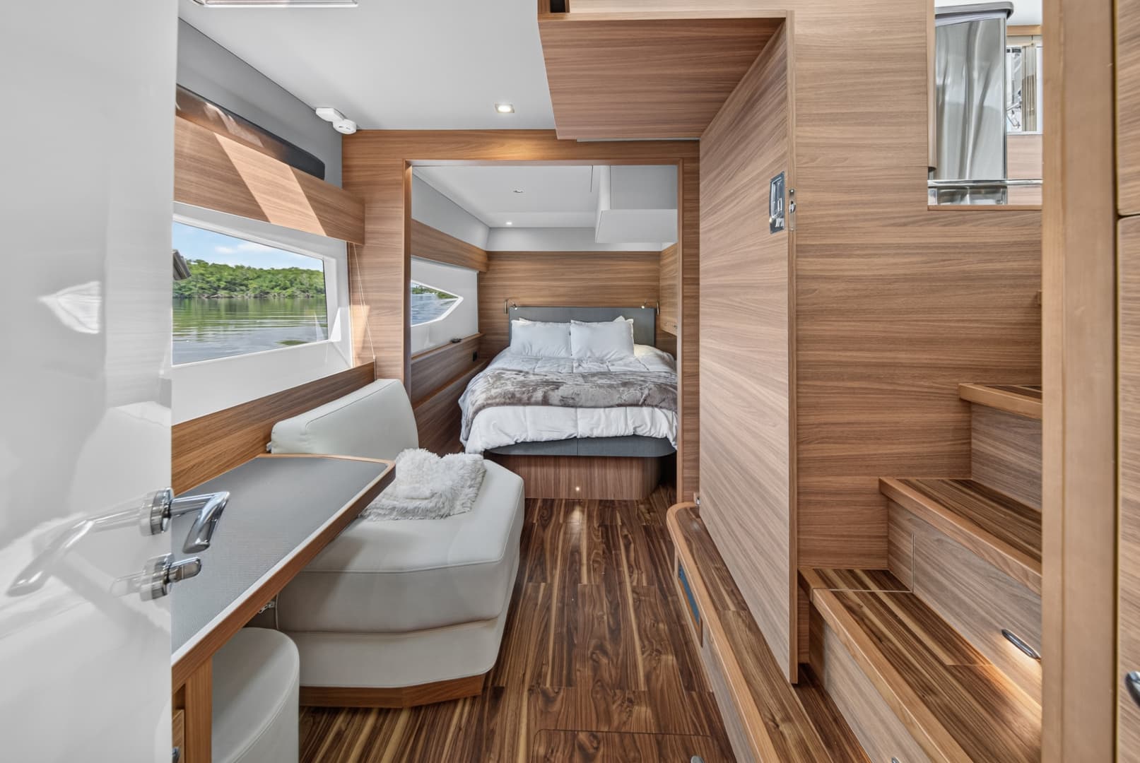2025 Aquila 54 YACHT photo 48