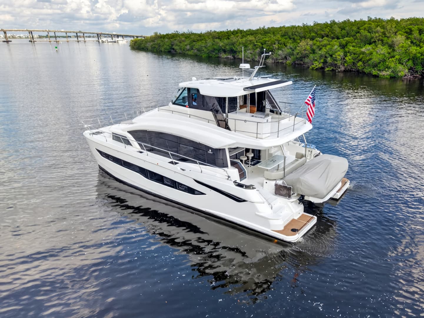 2025 Aquila 54 YACHT photo 3