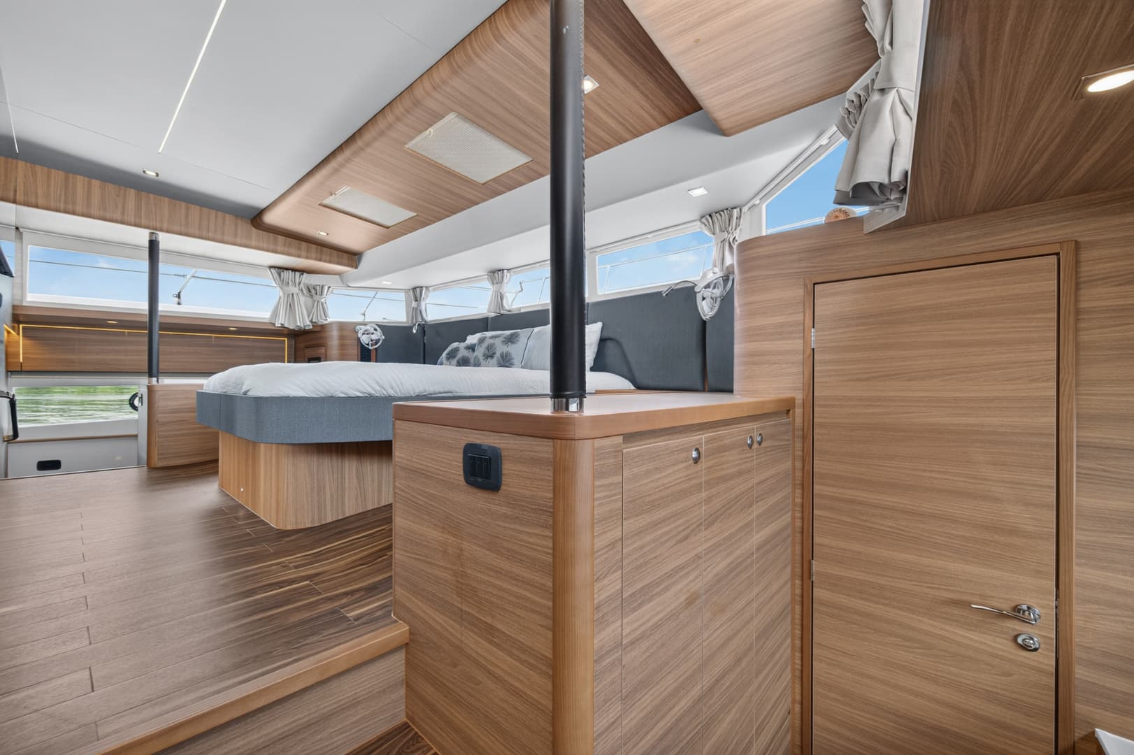 2025 Aquila 54 YACHT photo 63