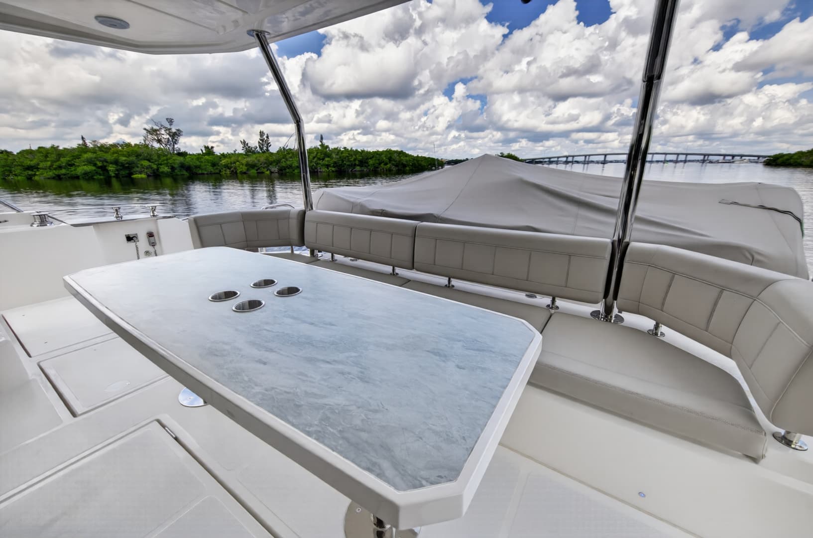 2025 Aquila 54 YACHT photo 75