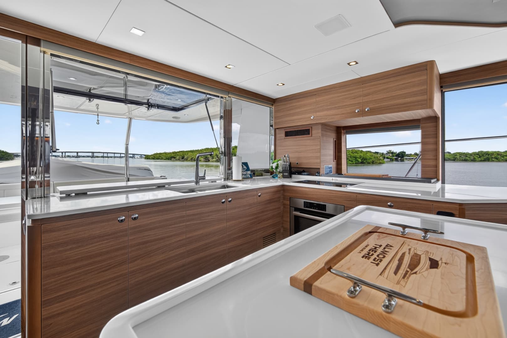 2025 Aquila 54 YACHT photo 86