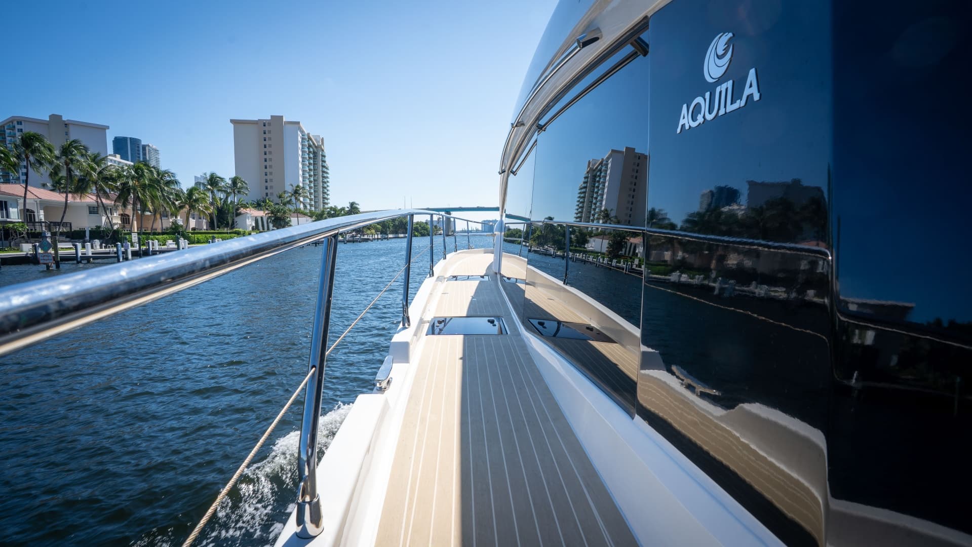 2025 Aquila 54 Yacht photo 8
