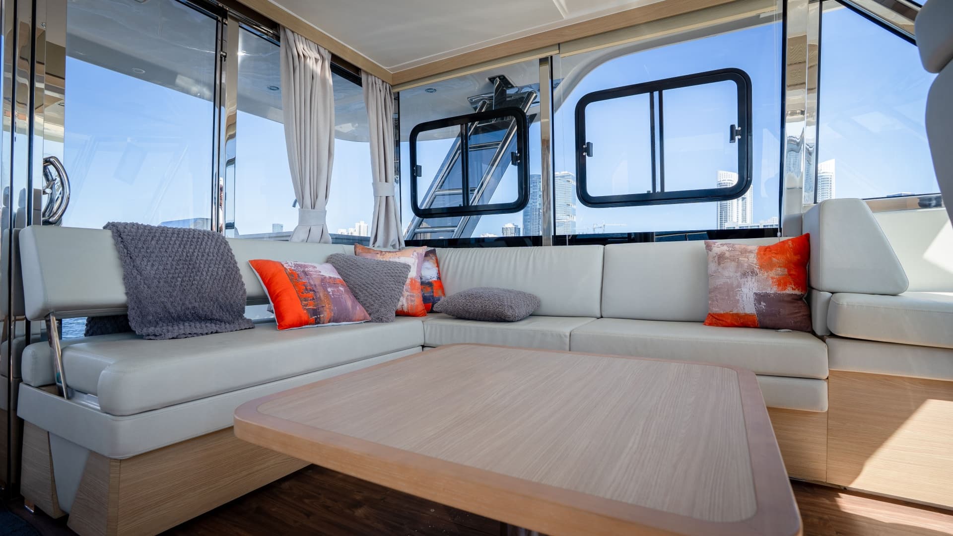 2025 Aquila 54 Yacht photo 19