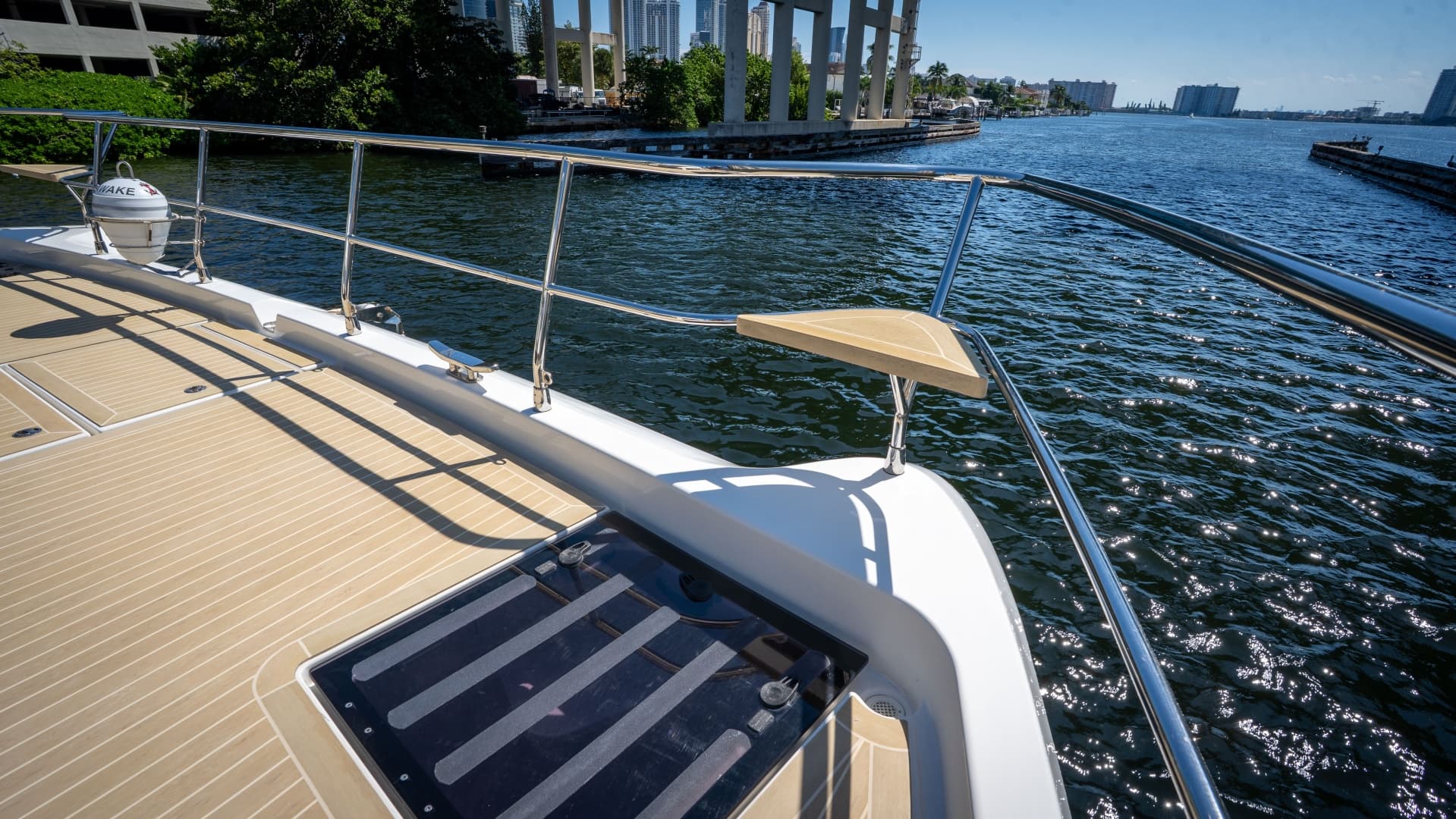 2025 Aquila 54 Yacht photo 10