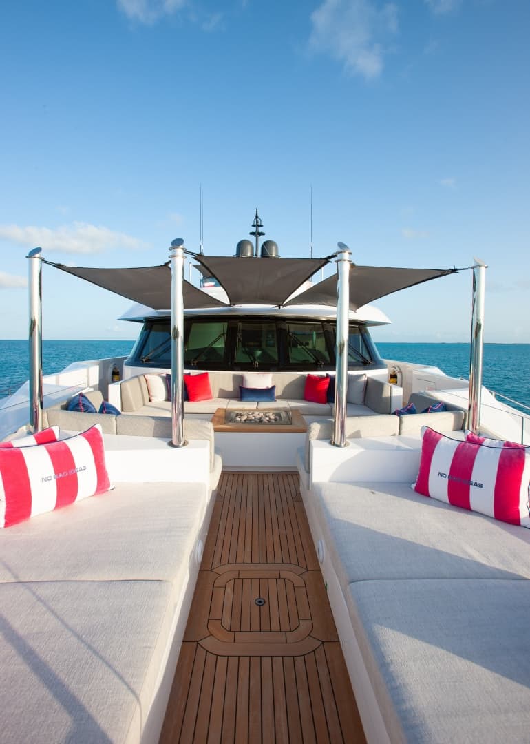 2000 Trinity Yachts photo 8