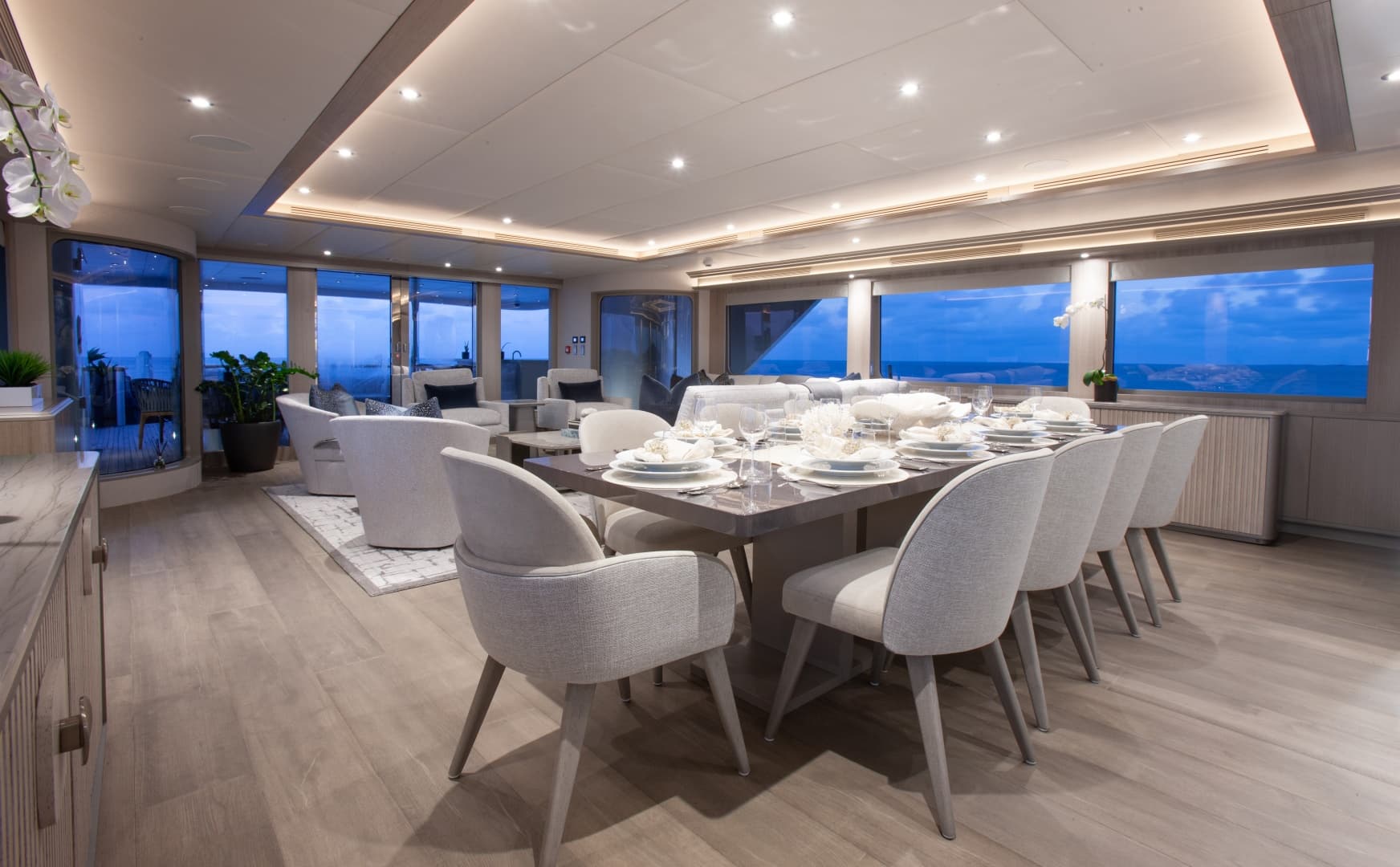 2000 Trinity Yachts photo 16