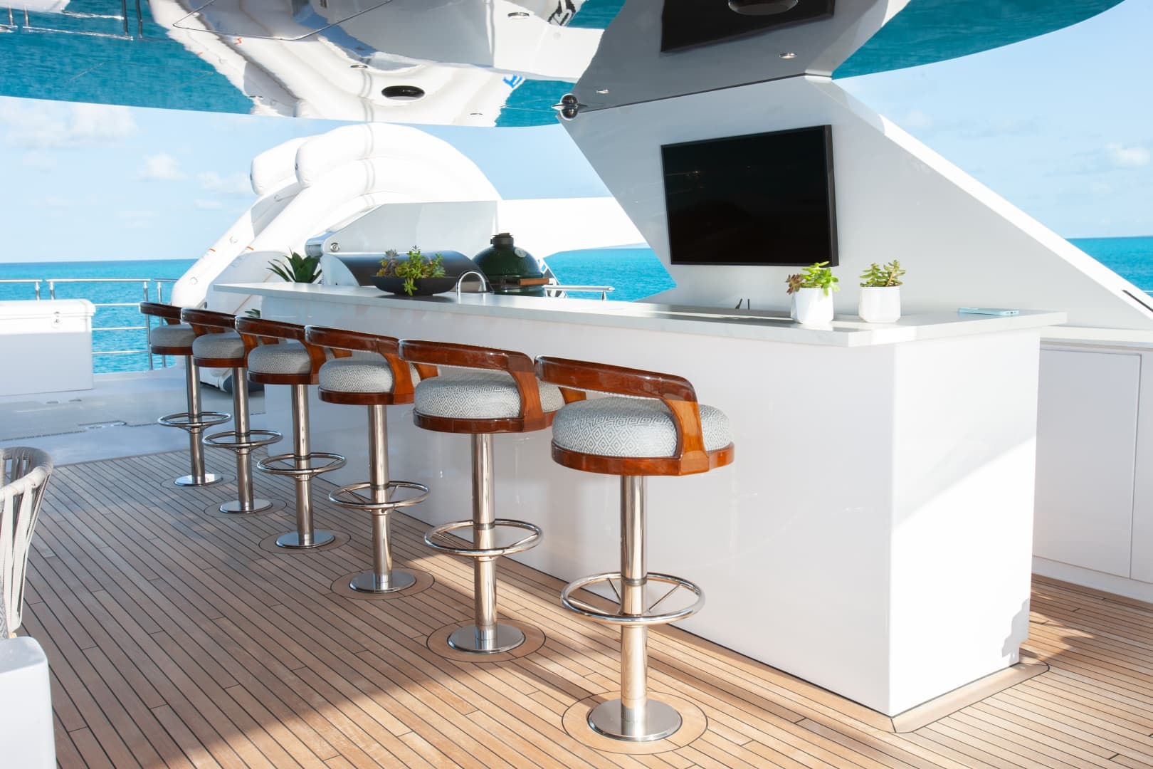 2000 Trinity Yachts photo 39